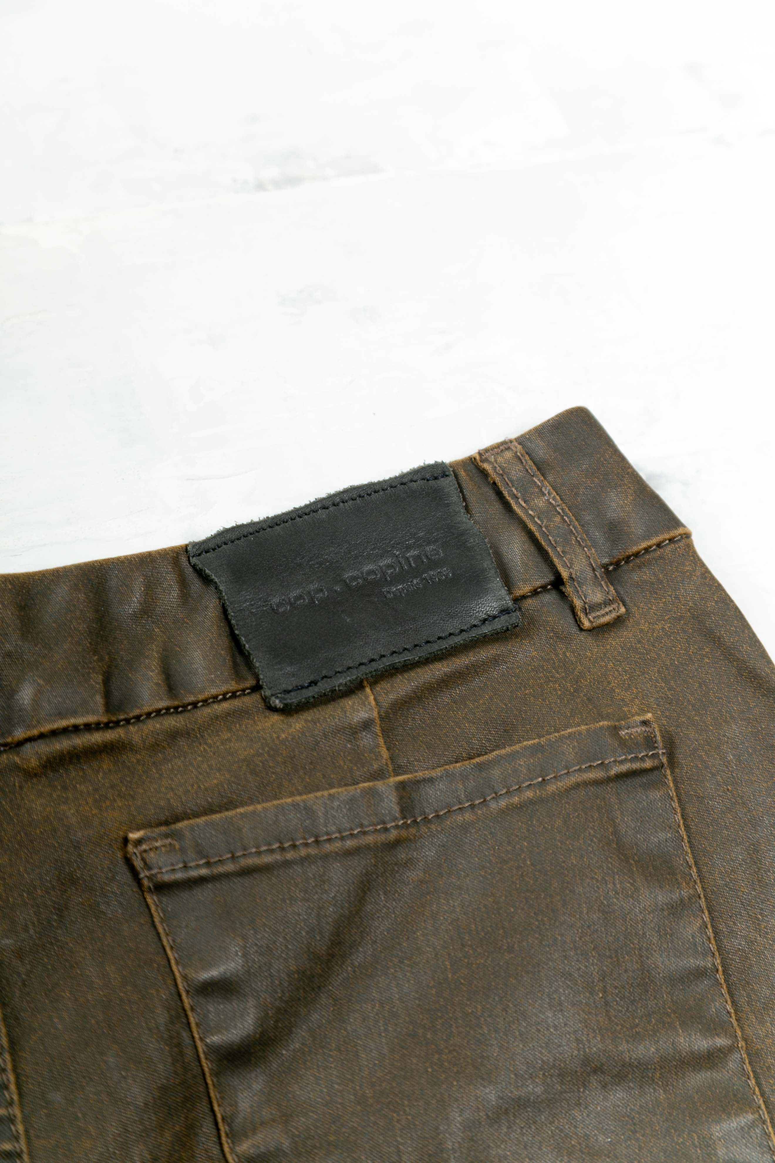 BROWN WAXED SHORTS