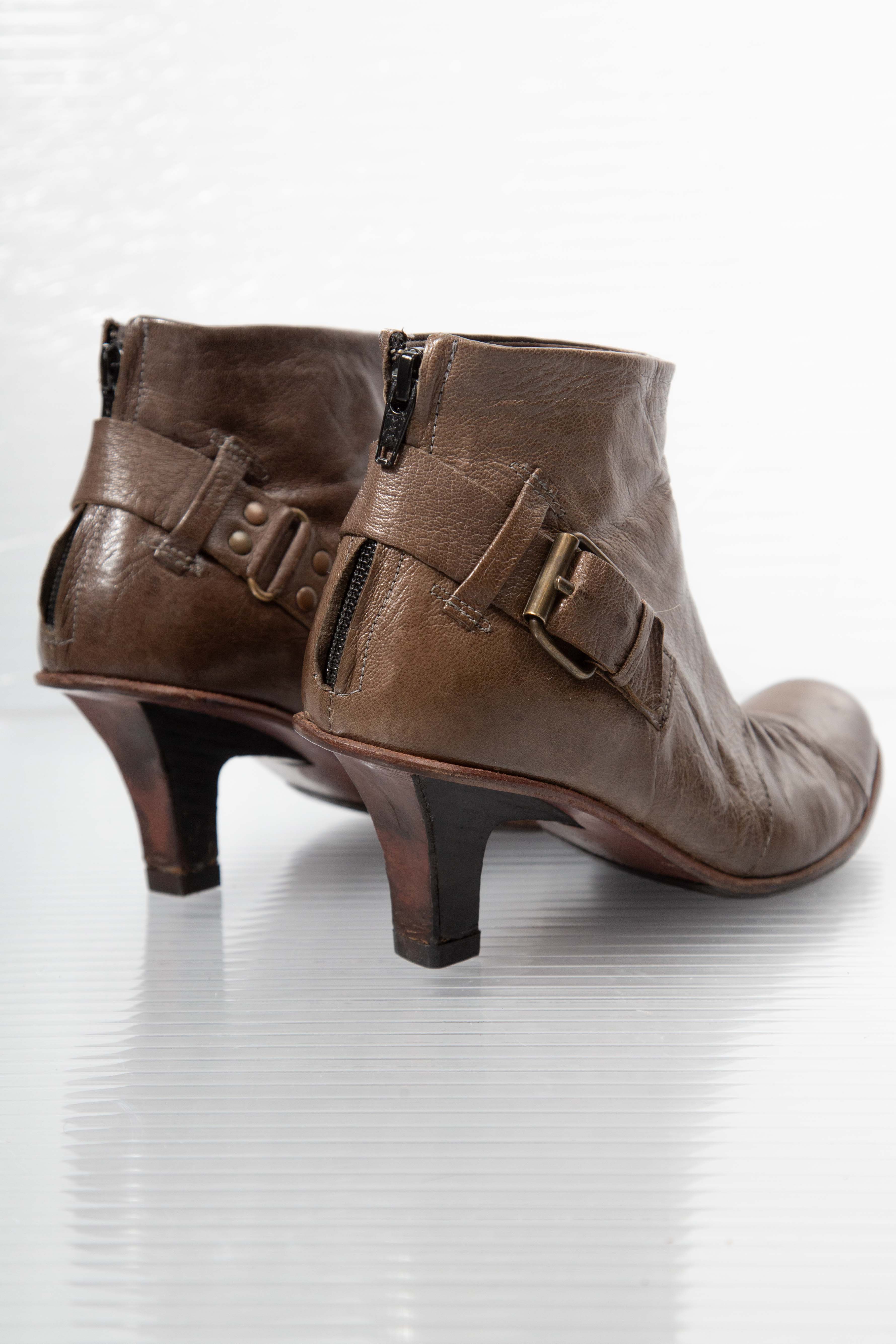 LEATHER BUCKLED ANKLE BOOTS