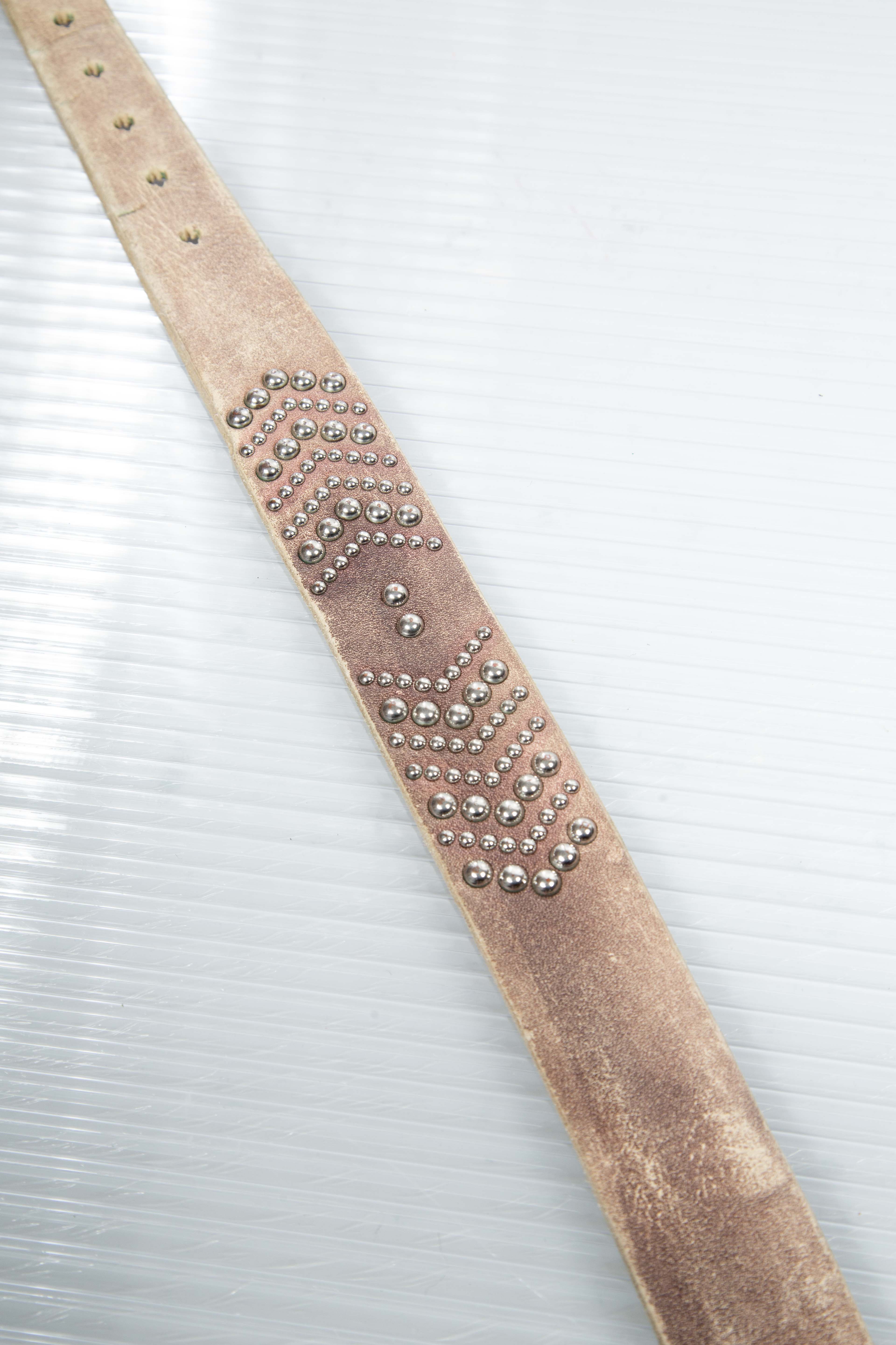 STUDDED WASHED LEATHER BELT