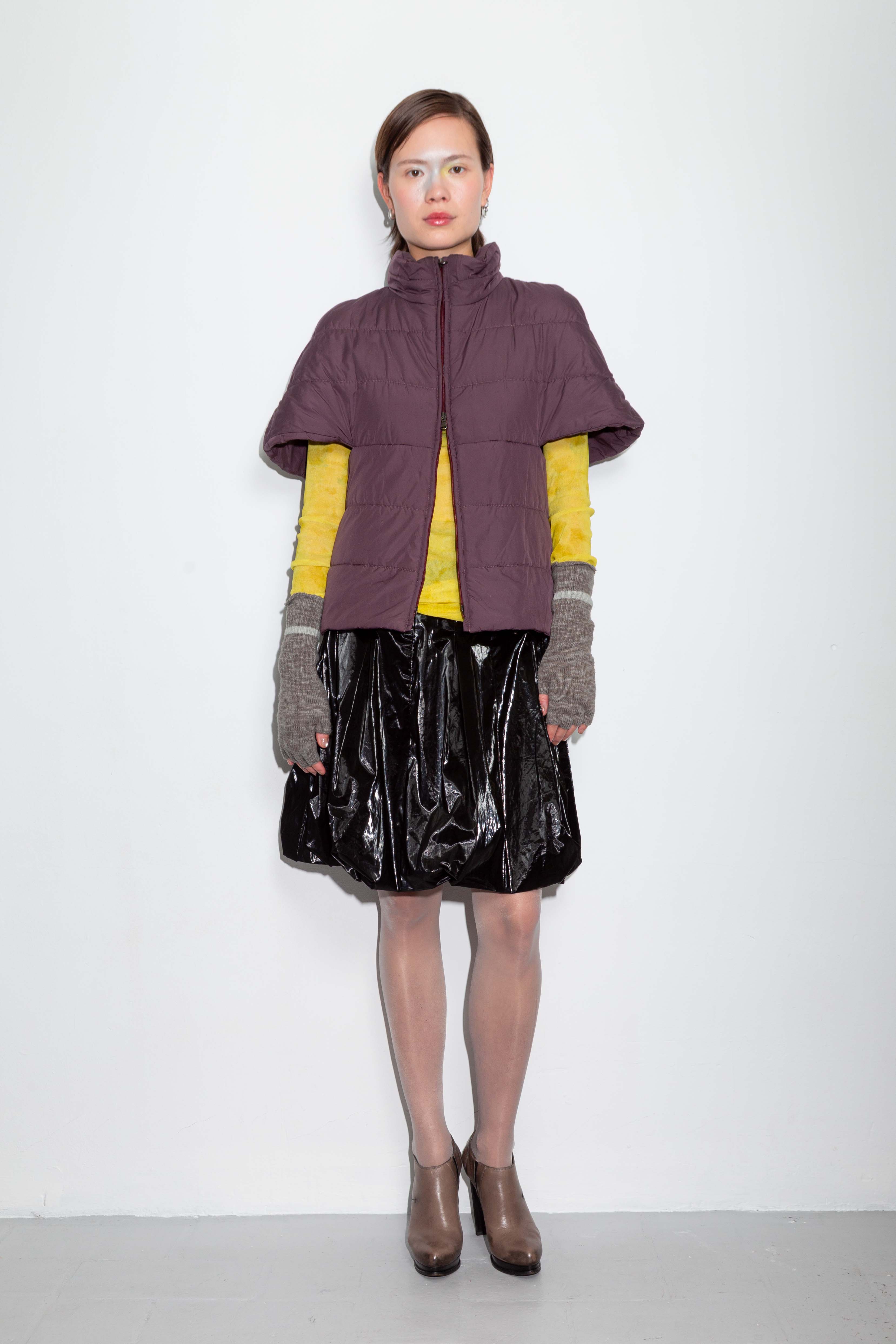 PUFF PURPLE SHORT SLEEVED VEST