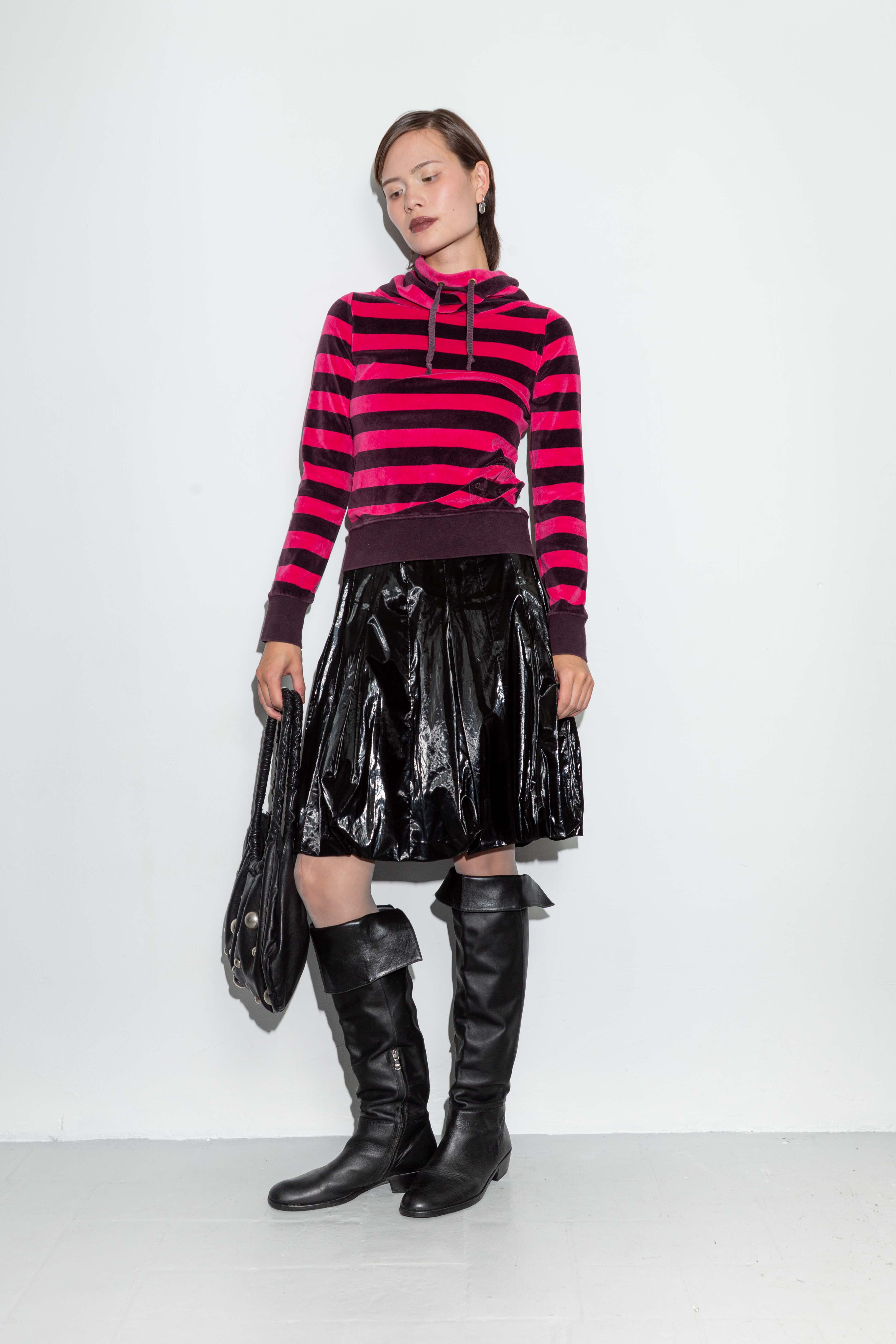 METALLIC IRIDESCENT BLACK MIDI SKIRT