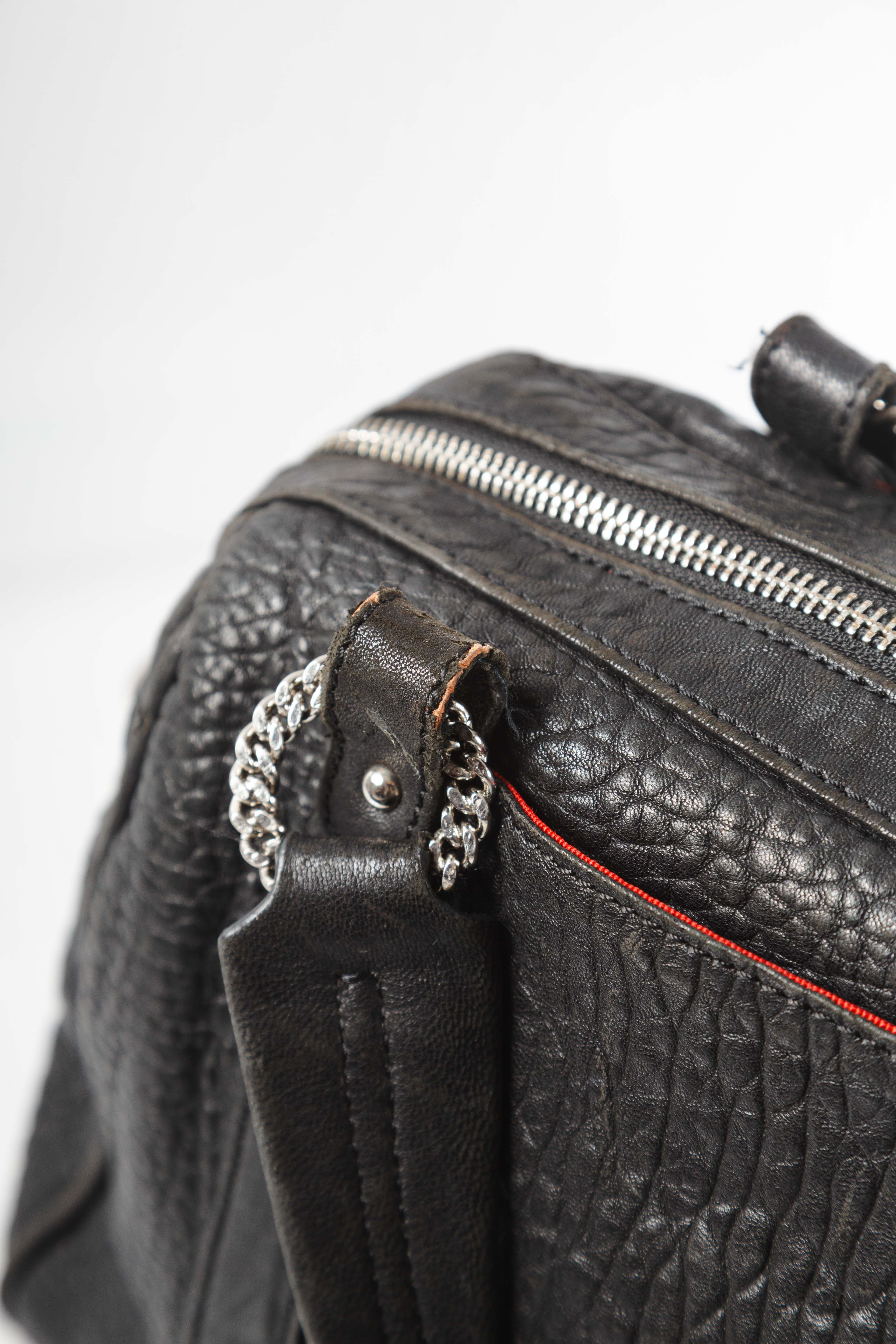 BLACK BOW CHAINED HANDLEBAG