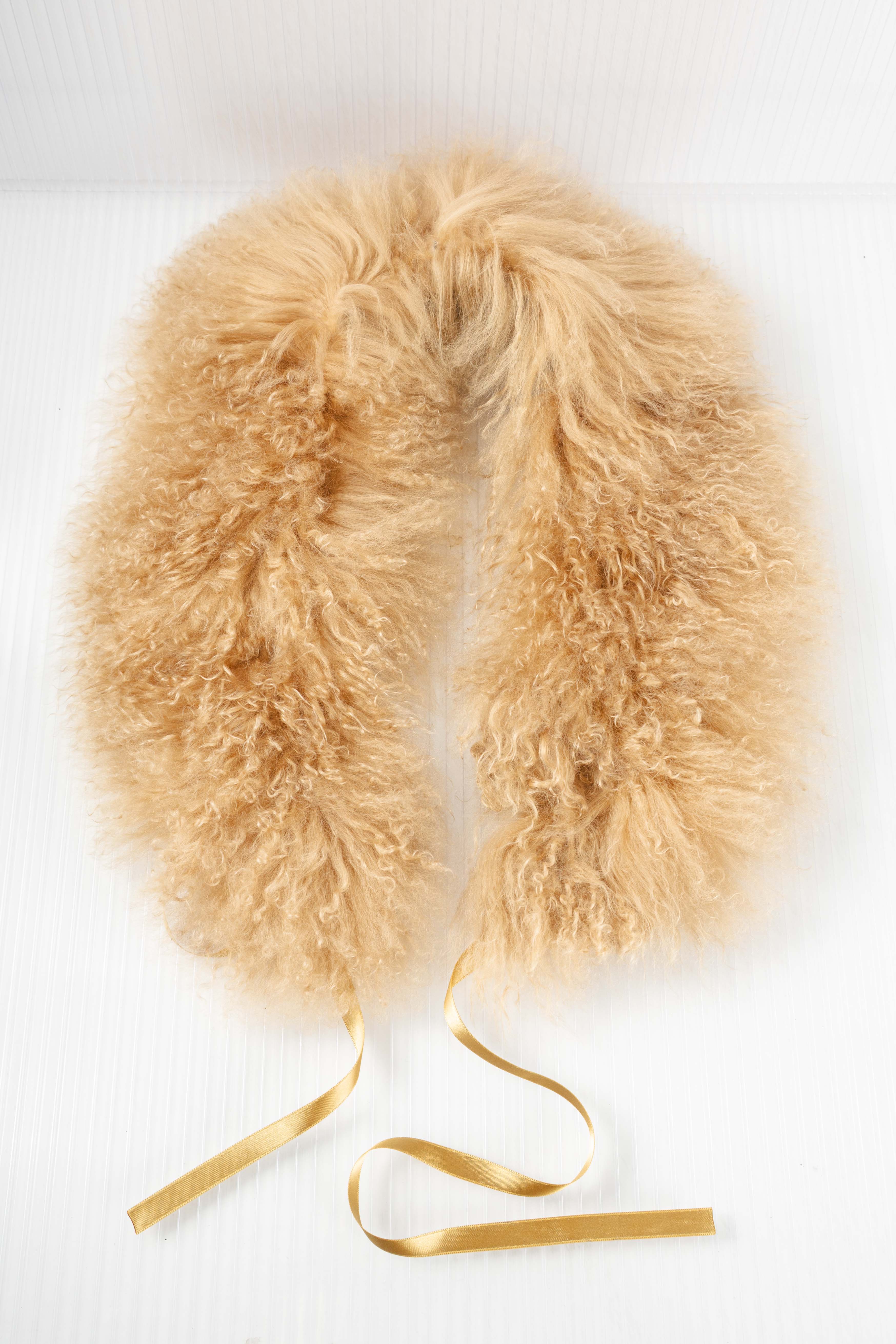 YELLOW ALPACA SHEARLING SCARF