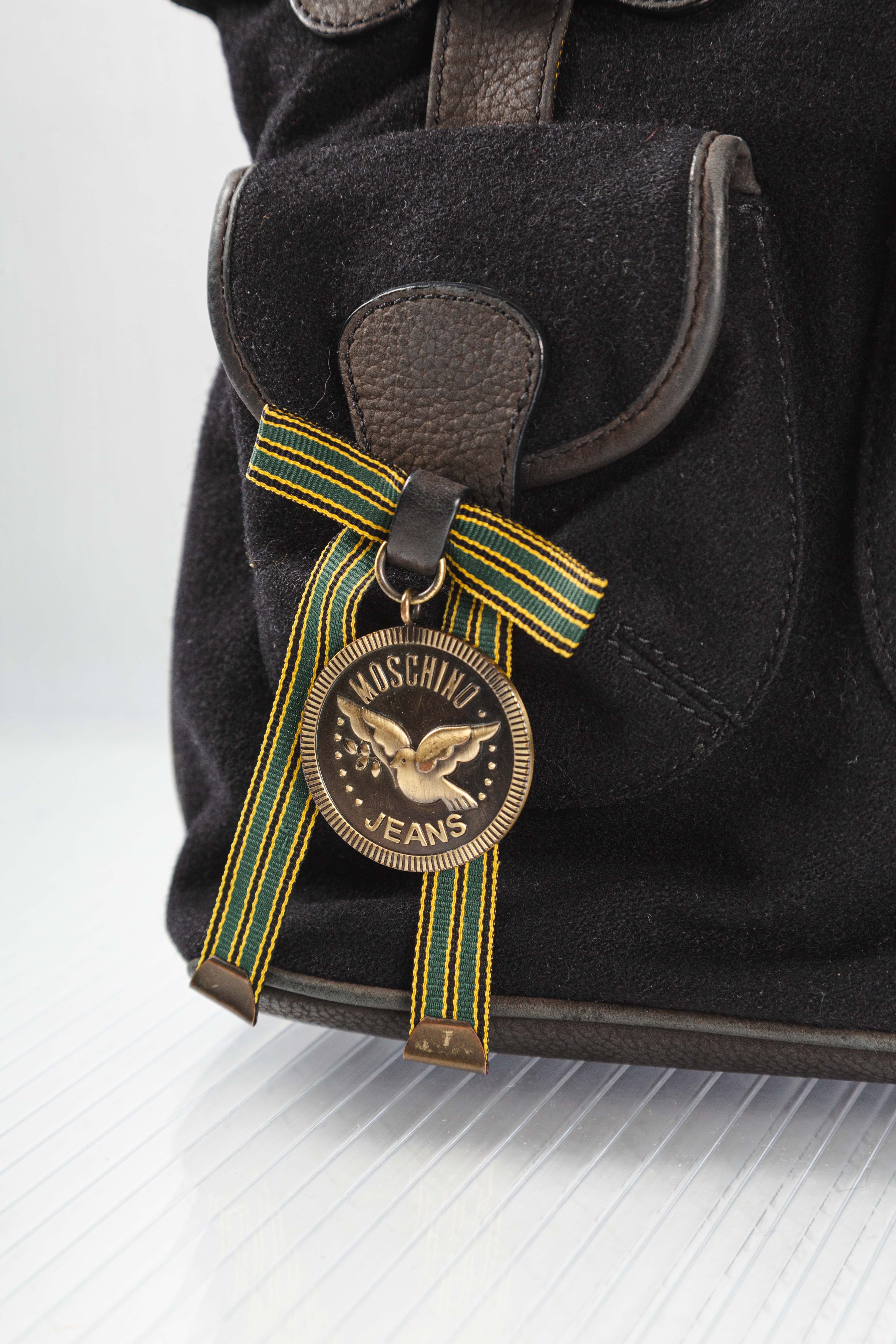 WOOL BOW BUCKLED TOTEBAG