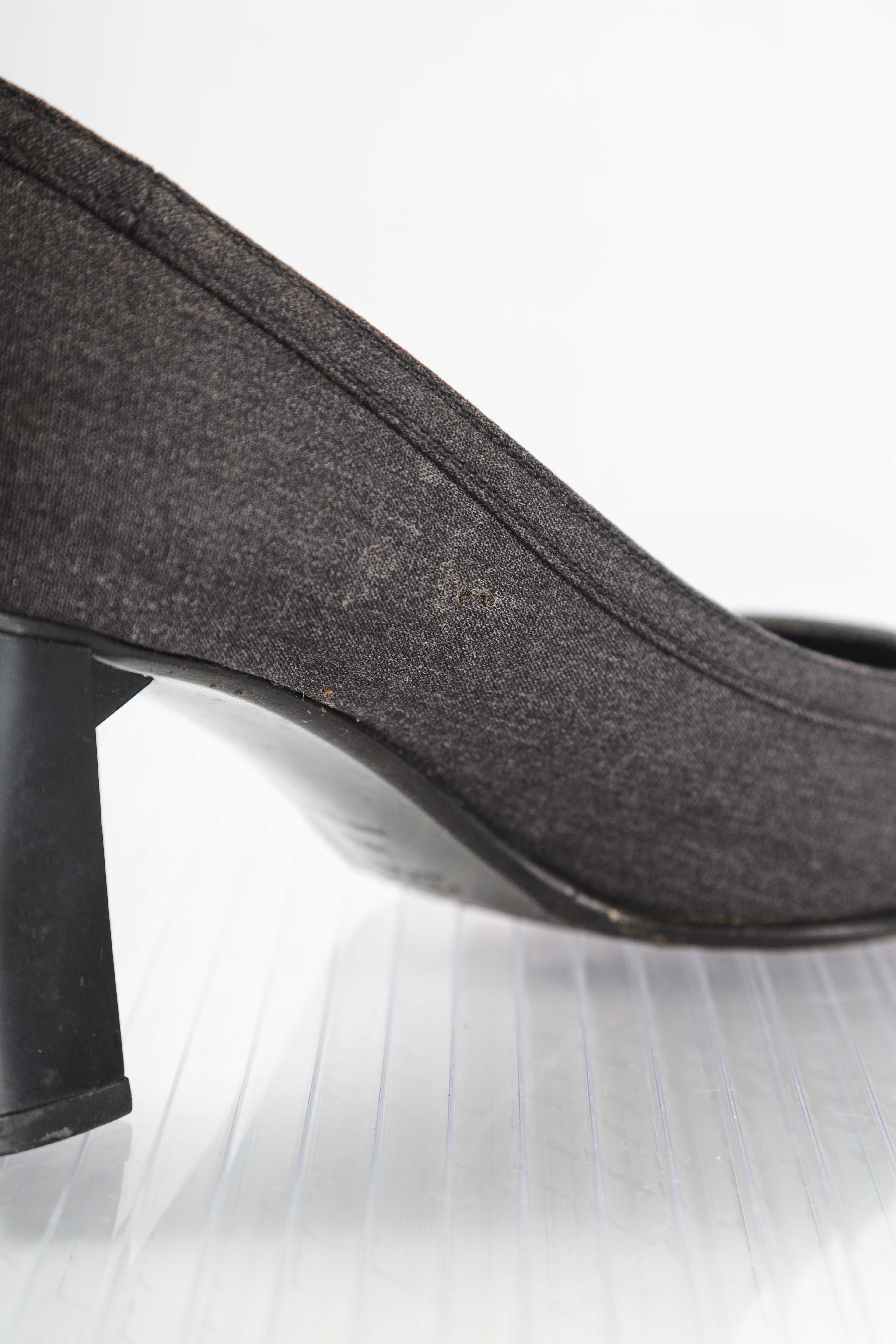 OFFICE PUMPS TWEED HEELS