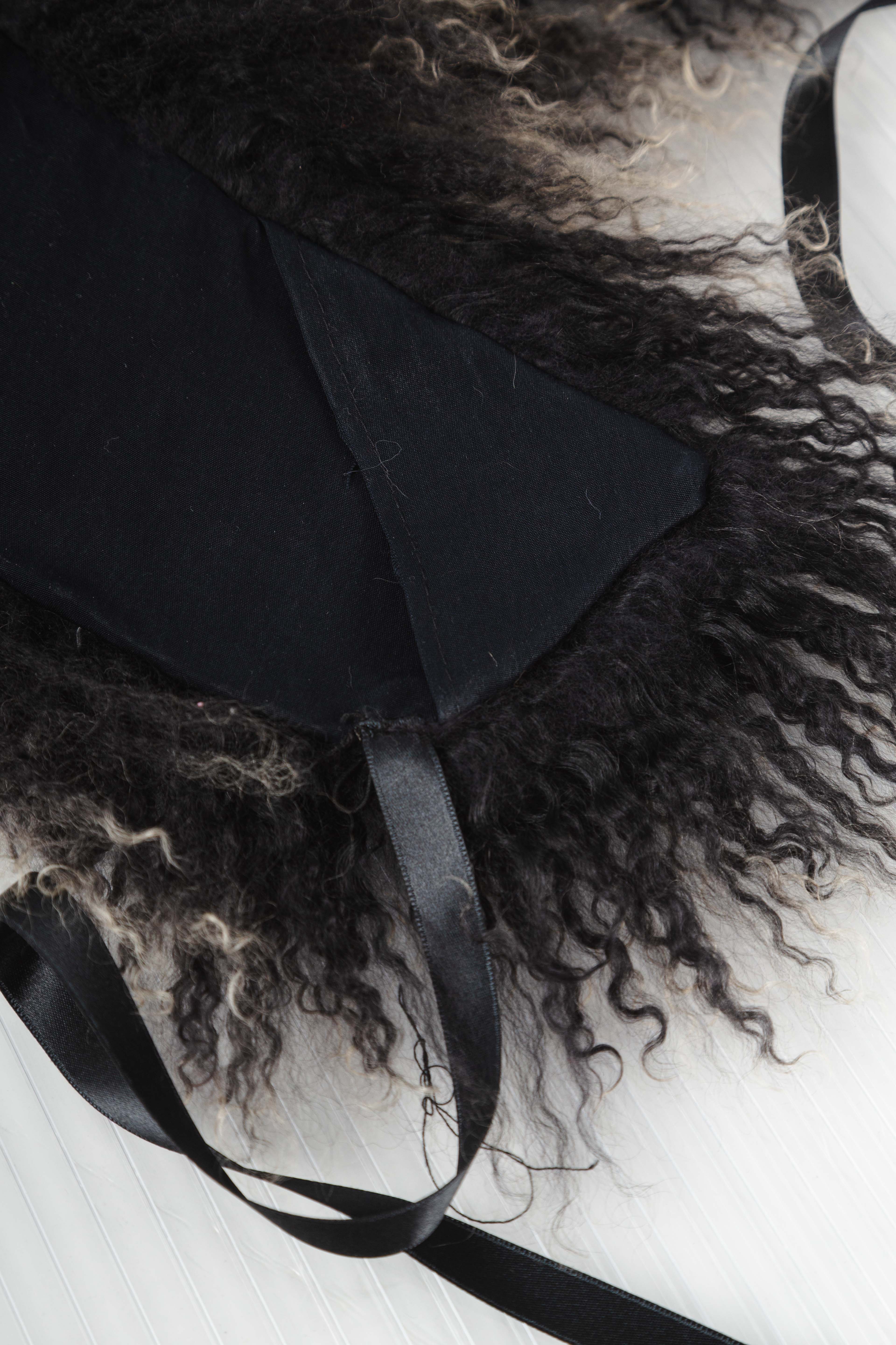 TWO TONED ALPACA SHEARLING SCARF