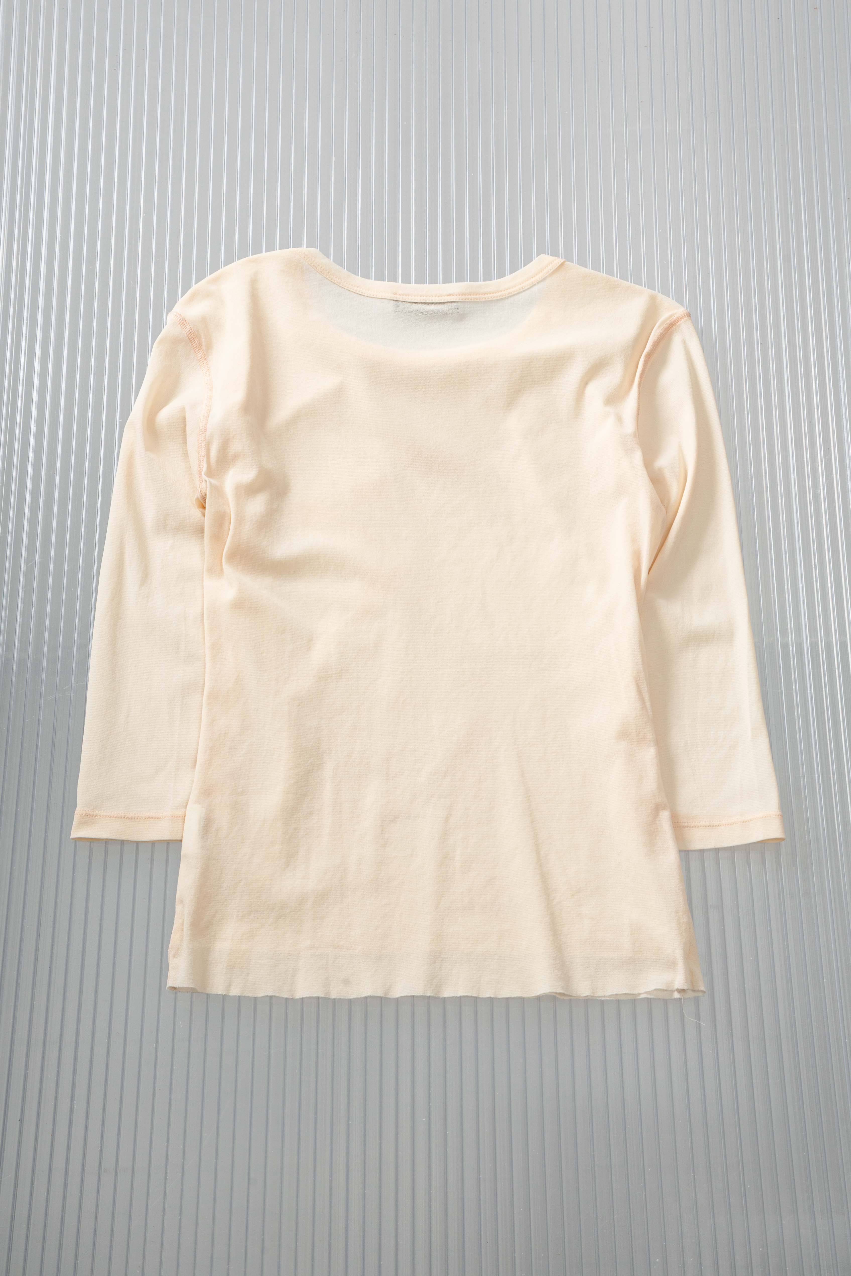 TEXT AND FACE PRINTED MESH TOP