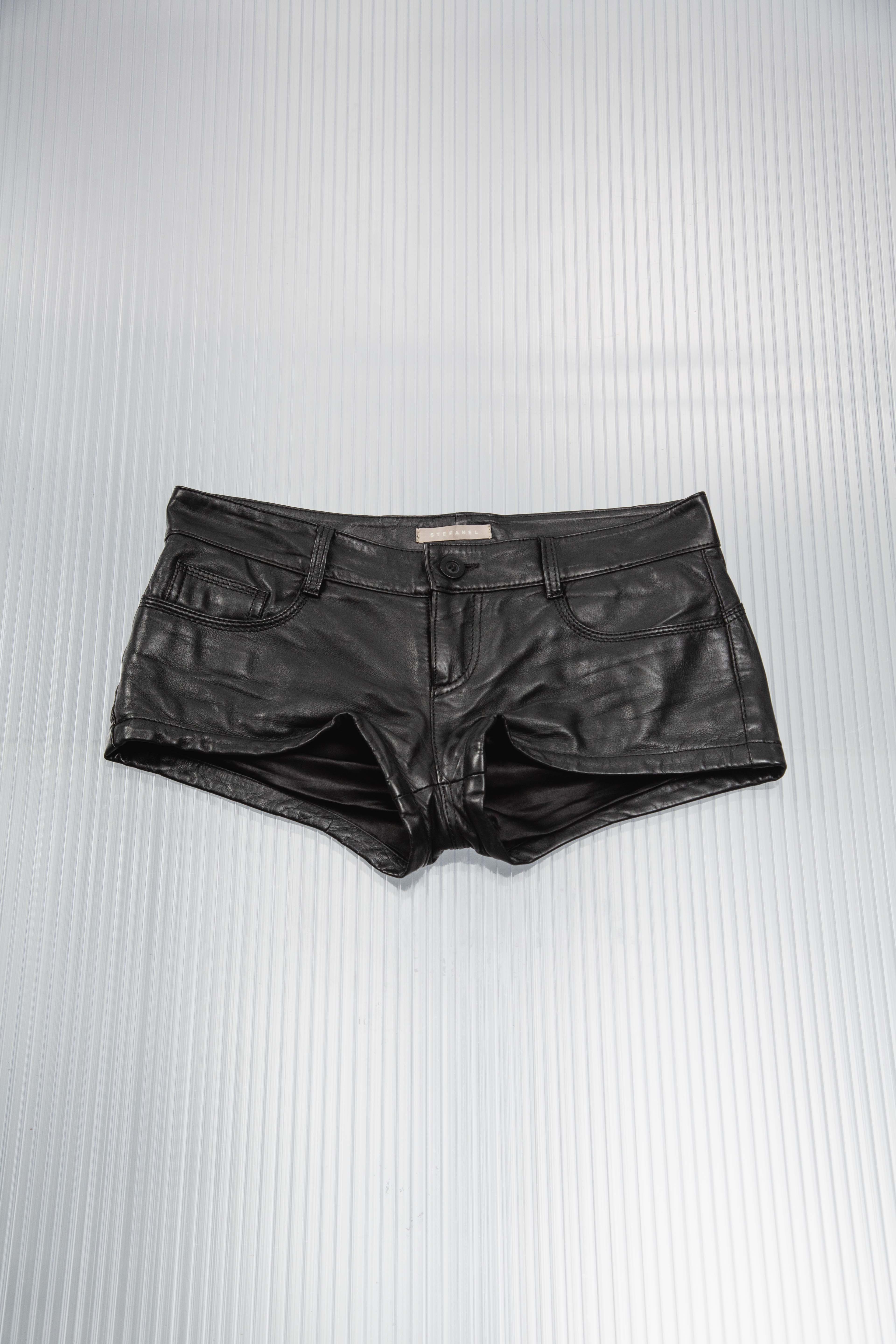 BLACK LEATHER MICRO SHORTS