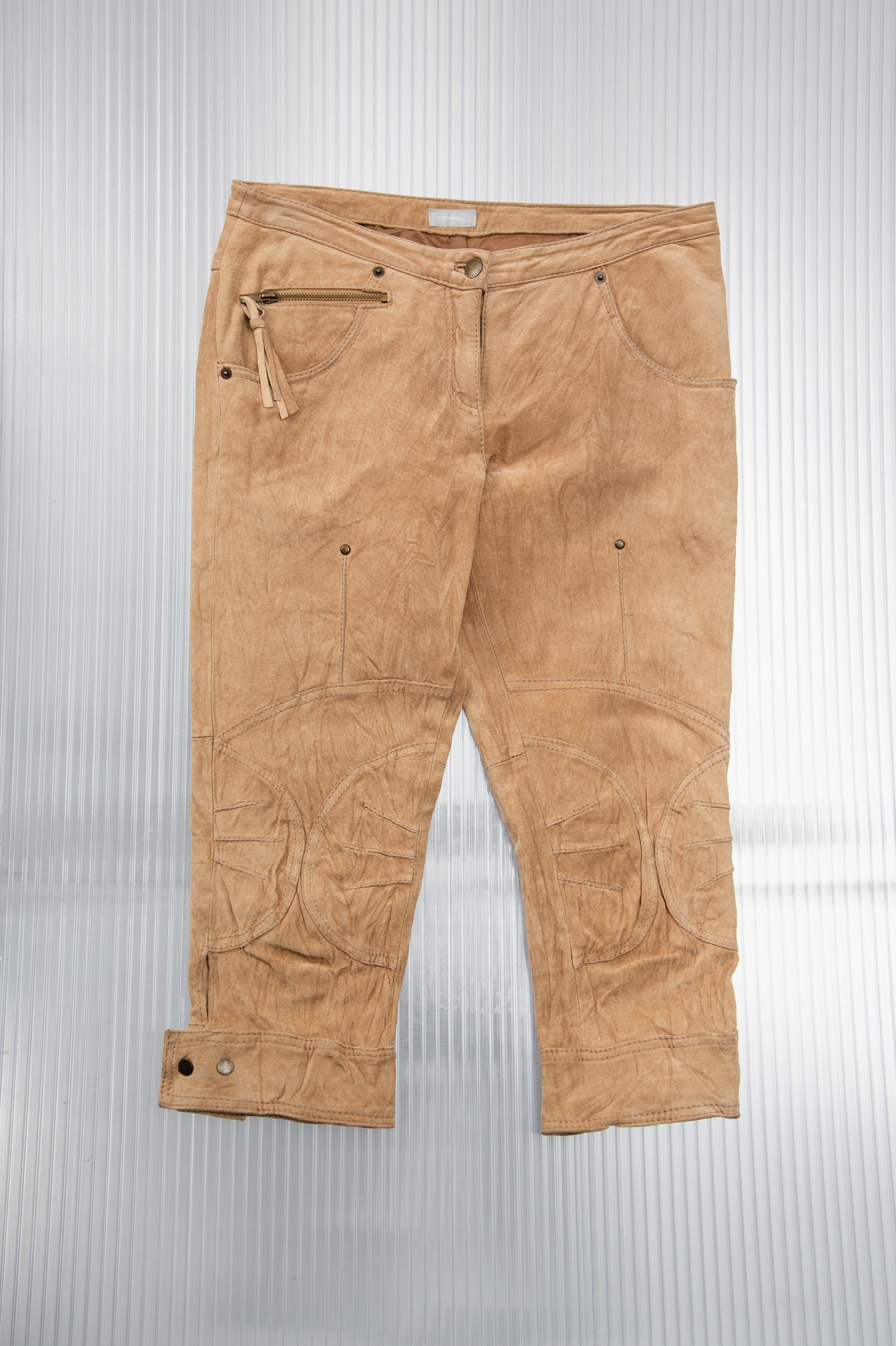 SUEDE ECRU DETAILED CAPRI