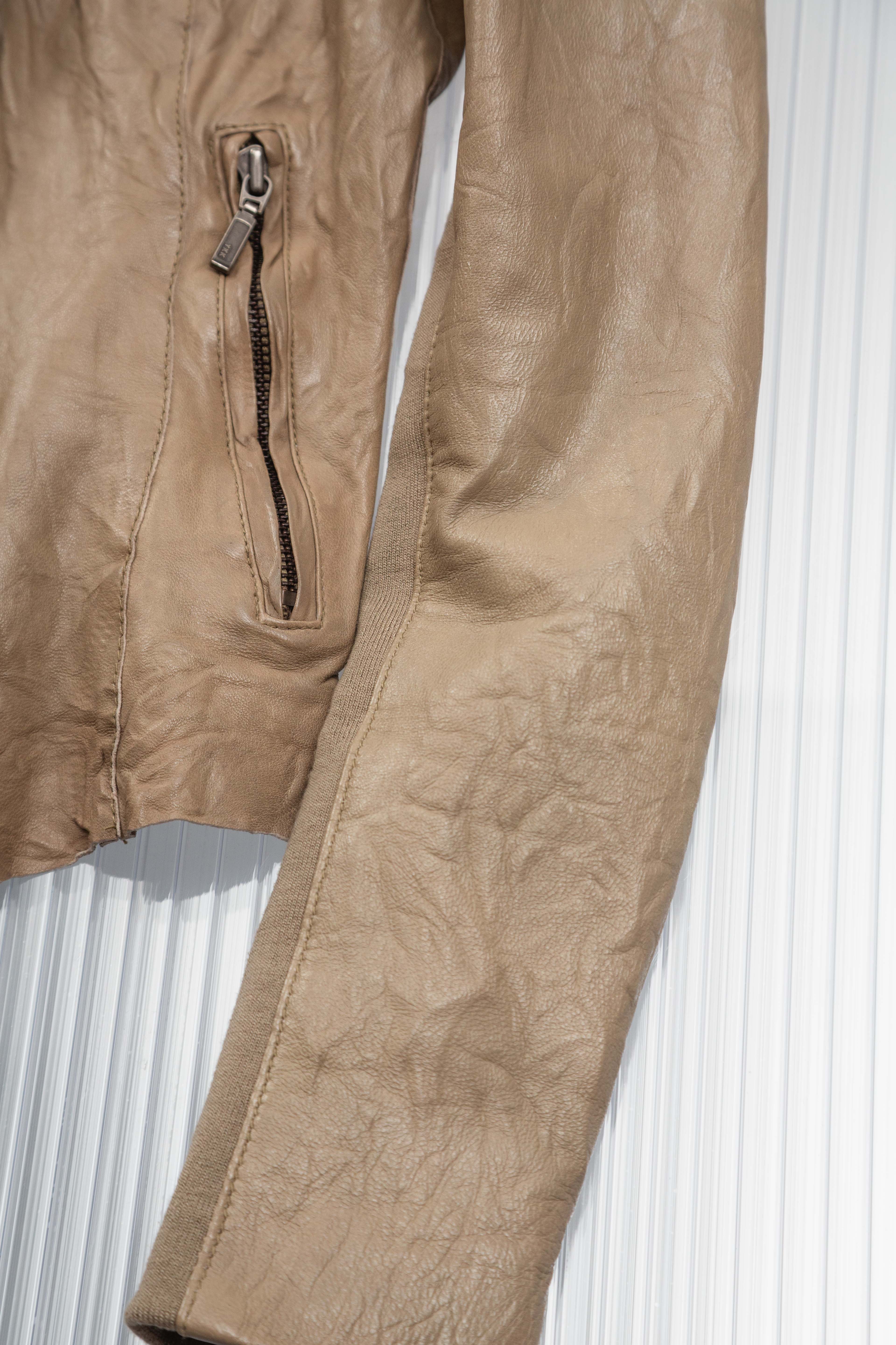 ECRU CRINKLED ASYMMETRICAL LEATHER JACKET