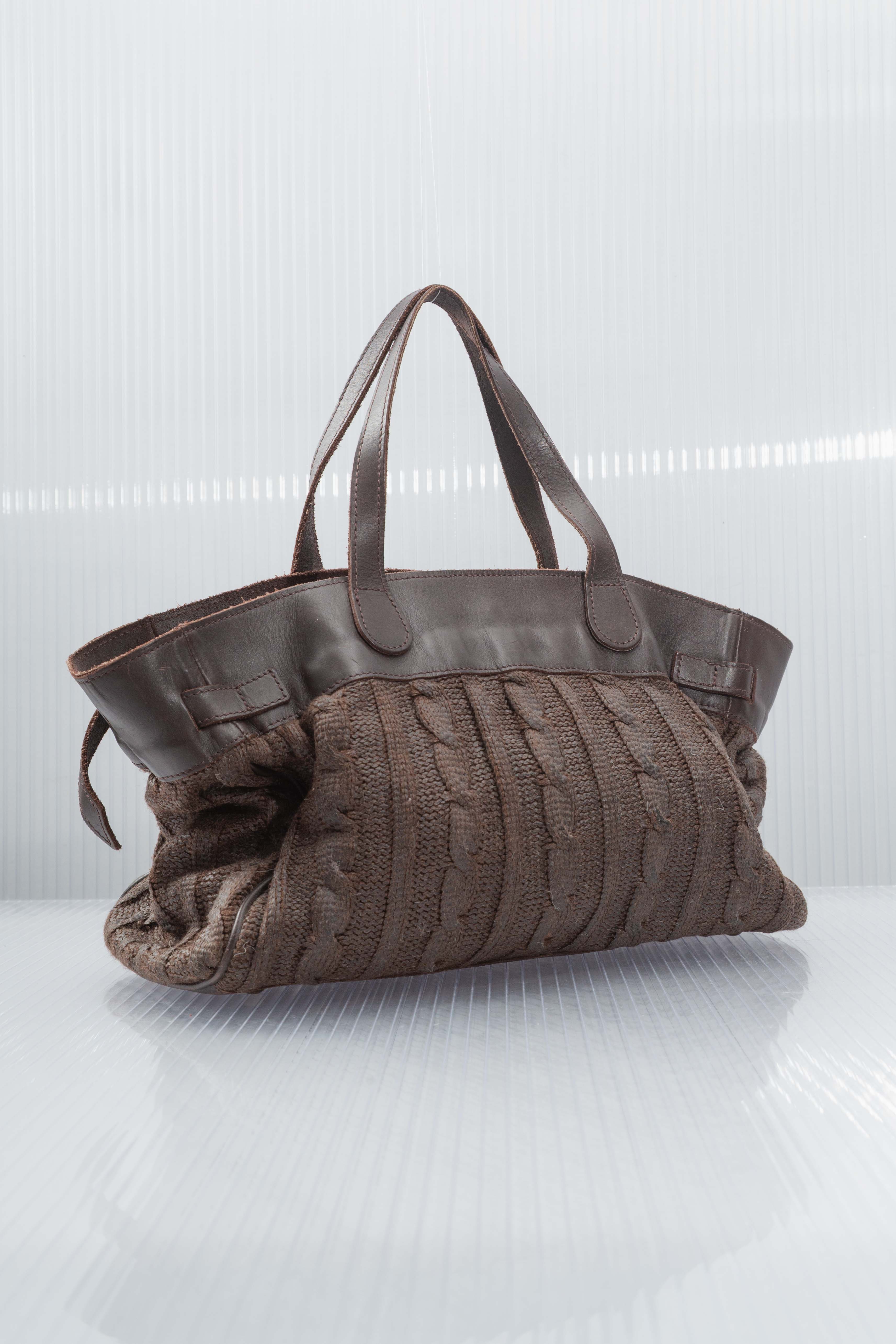 WOOL LEATHER BELTED BAG
