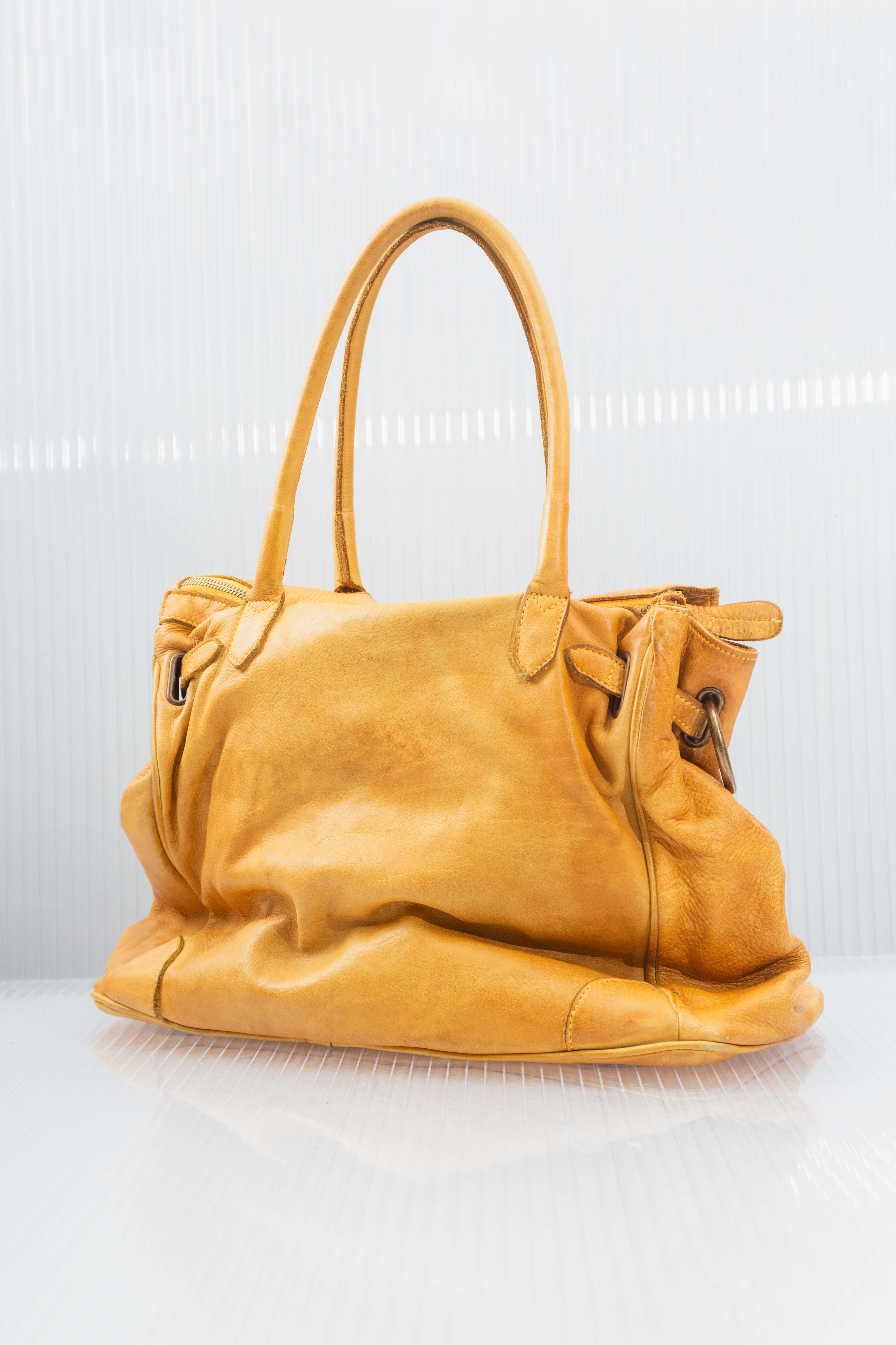 WASHED MUSTARD FIRKIN LEATHER HANDBAG