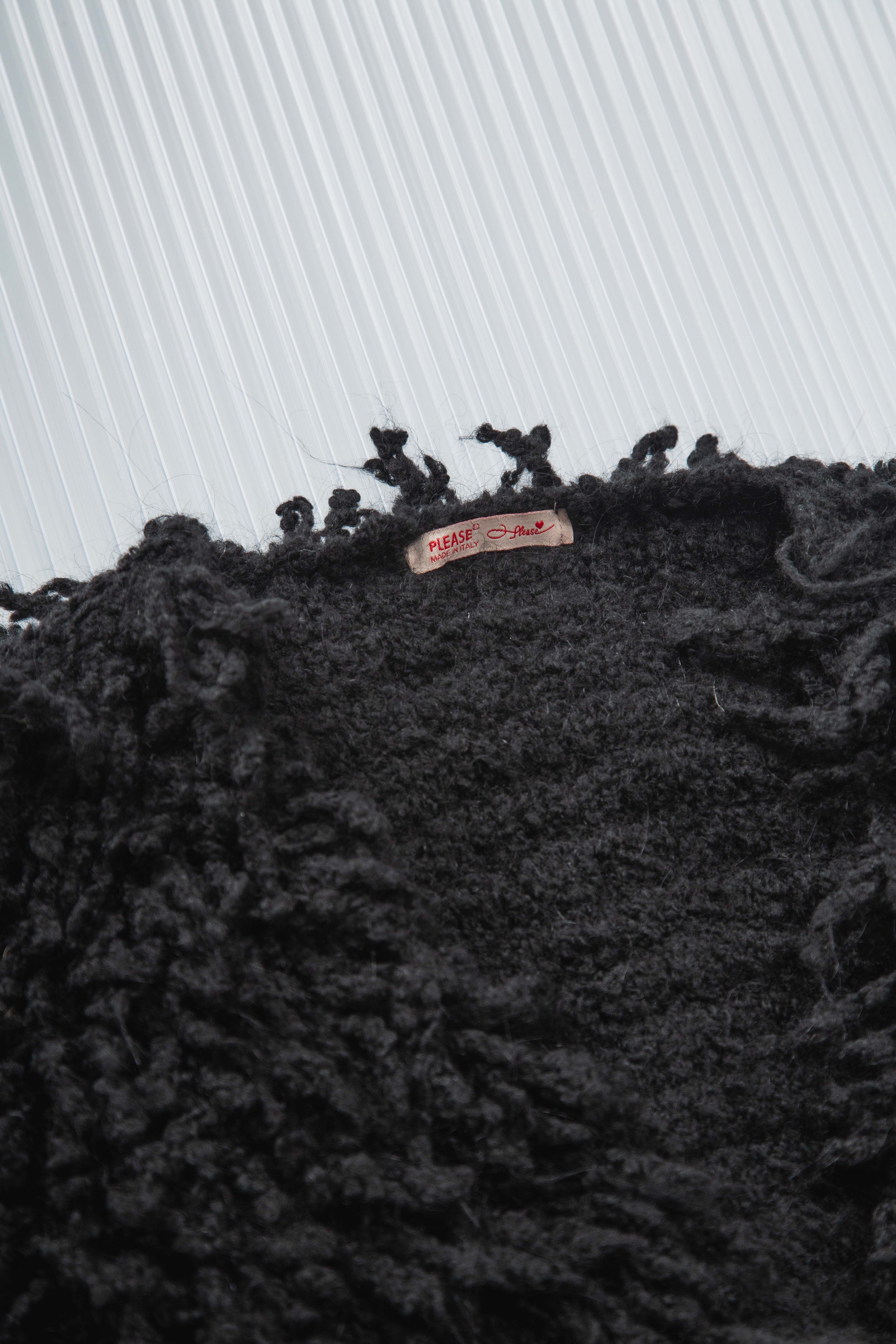 BLACK KNIT FUZZY BOLERO