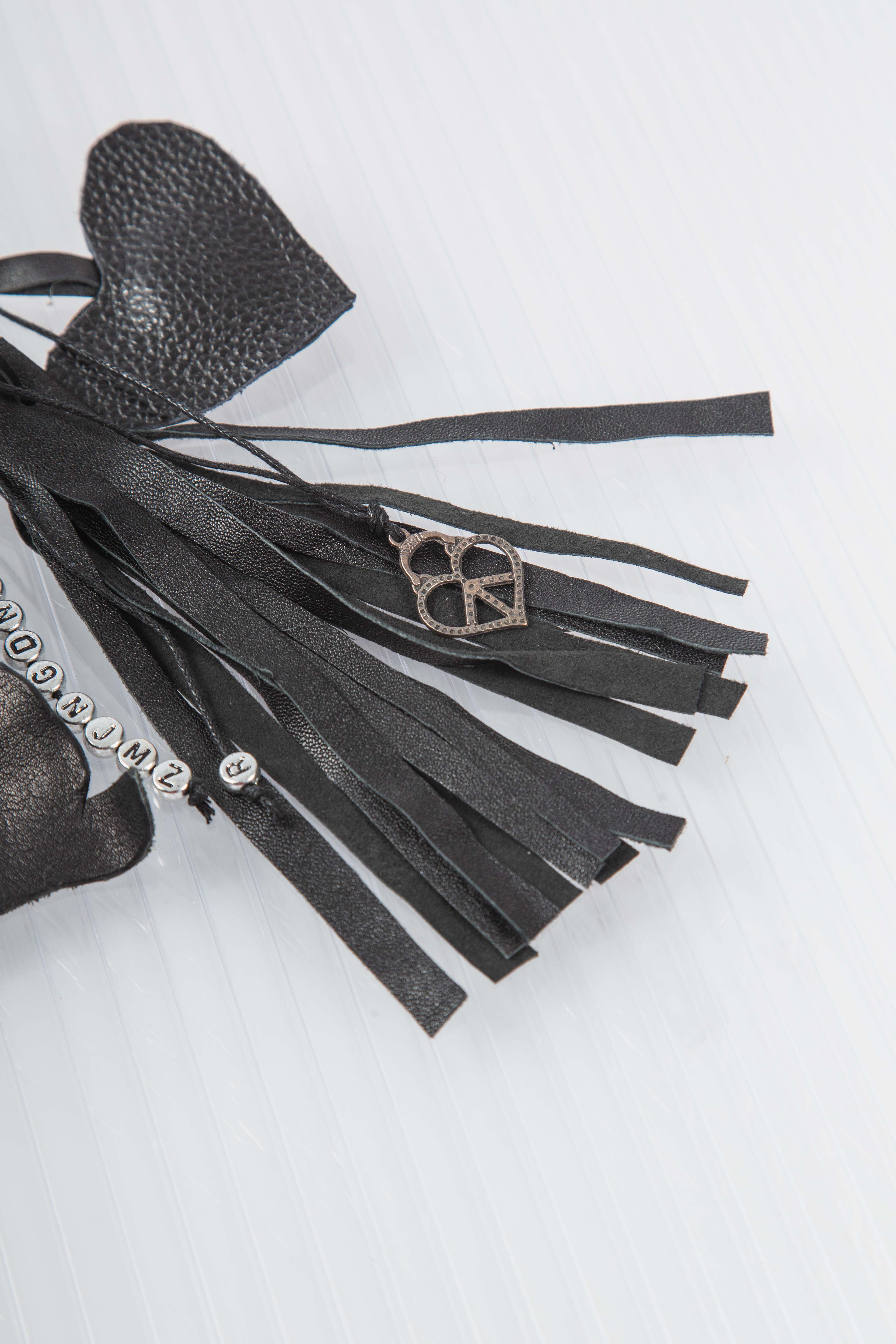 LEATHER HEARTS CHARMS KEYCHAIN