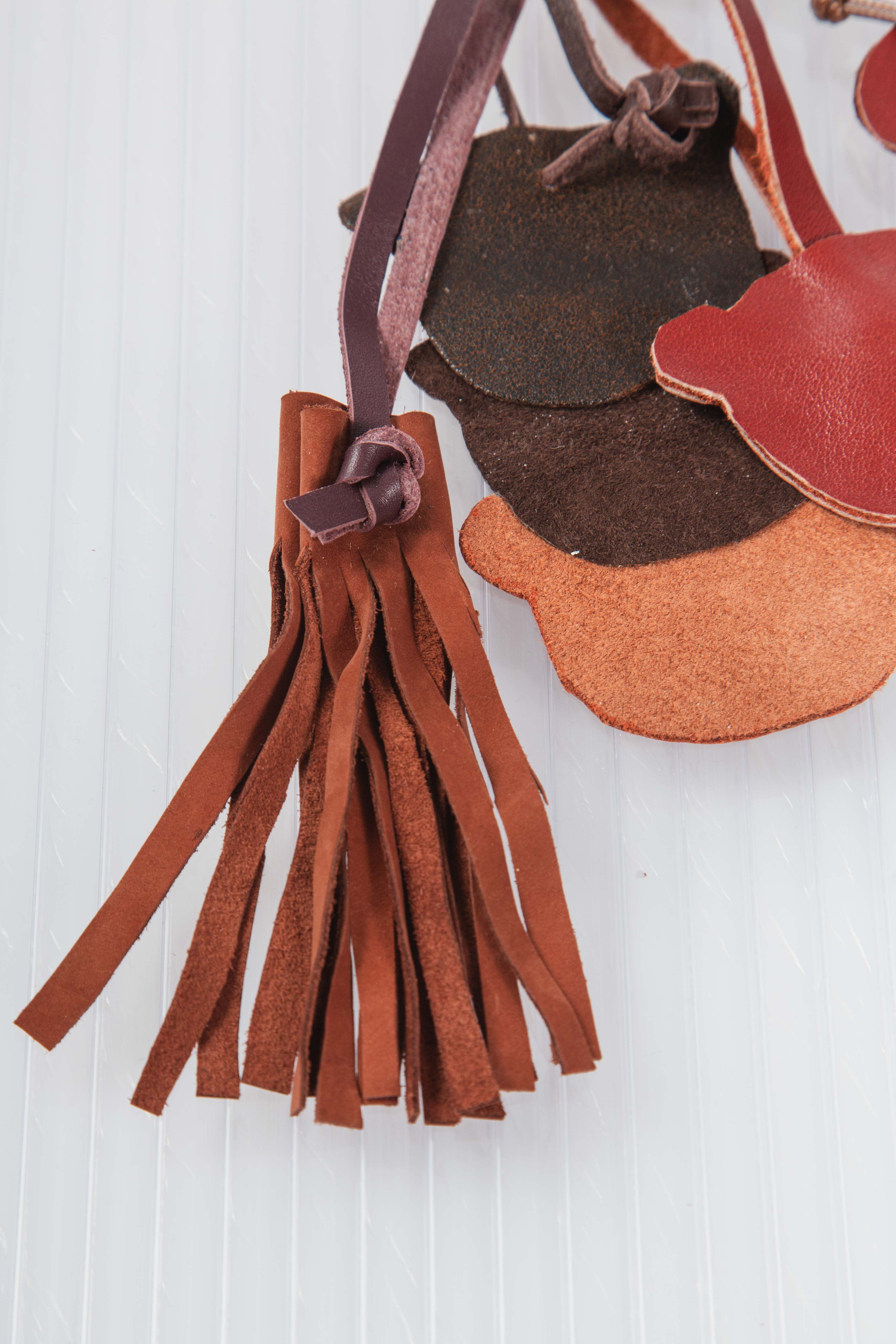 LEATHER TEDDYBEAR CHARMS KEYCHAIN