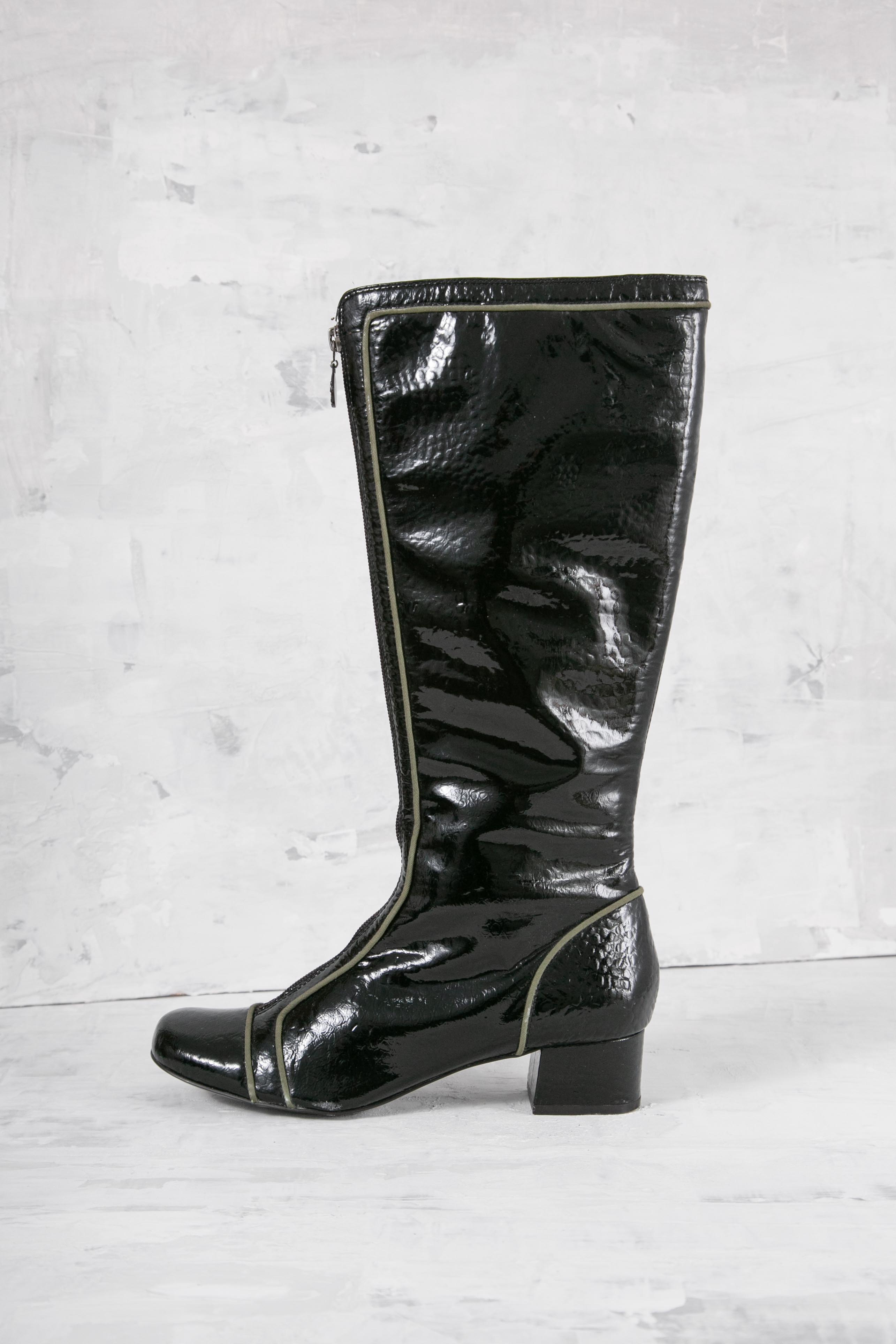 PATENT KNEE-HIGH BOOTS