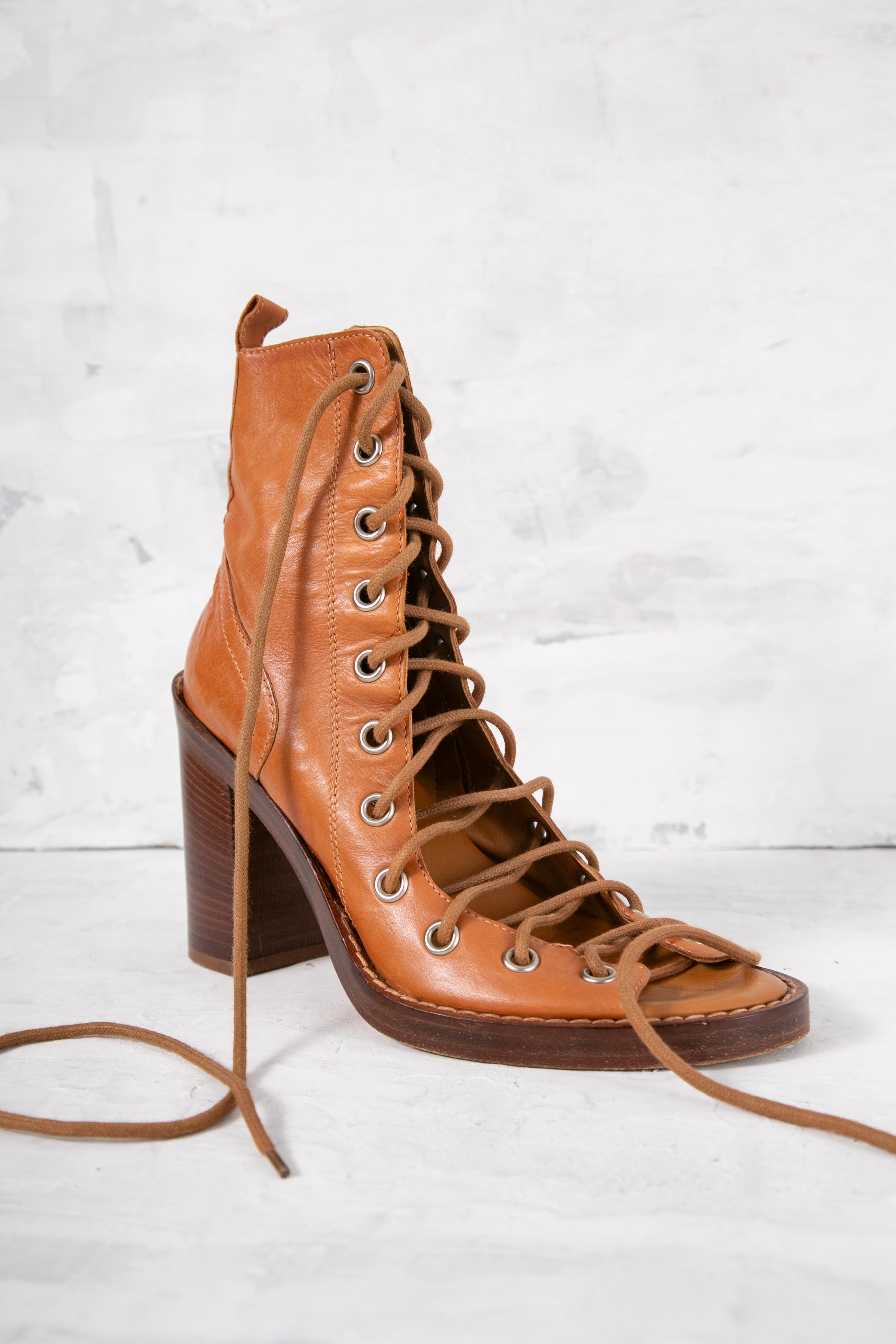 TAN LACE-UP BOOTIES