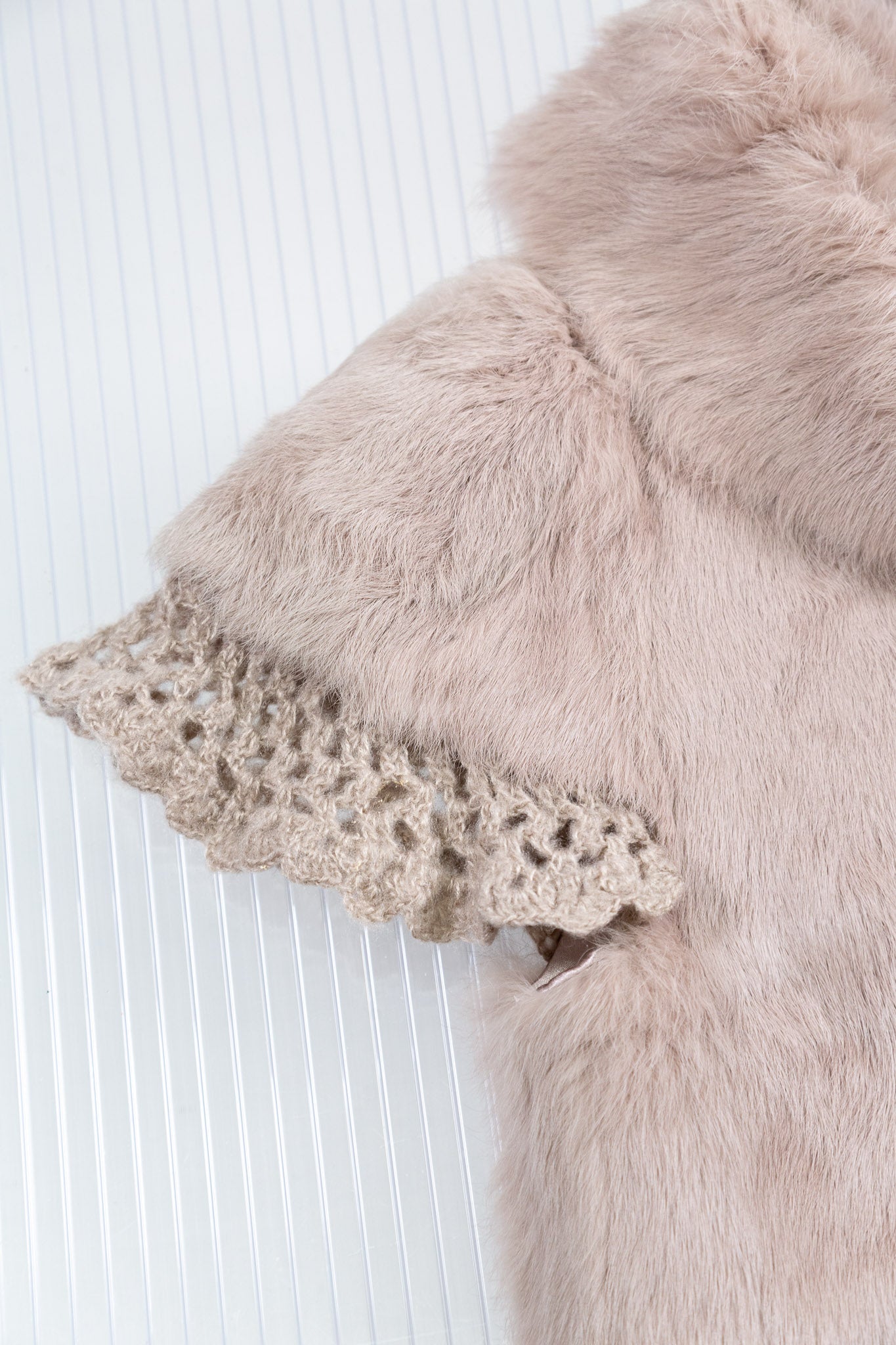 RABBIT FUR KNIT BOLERO