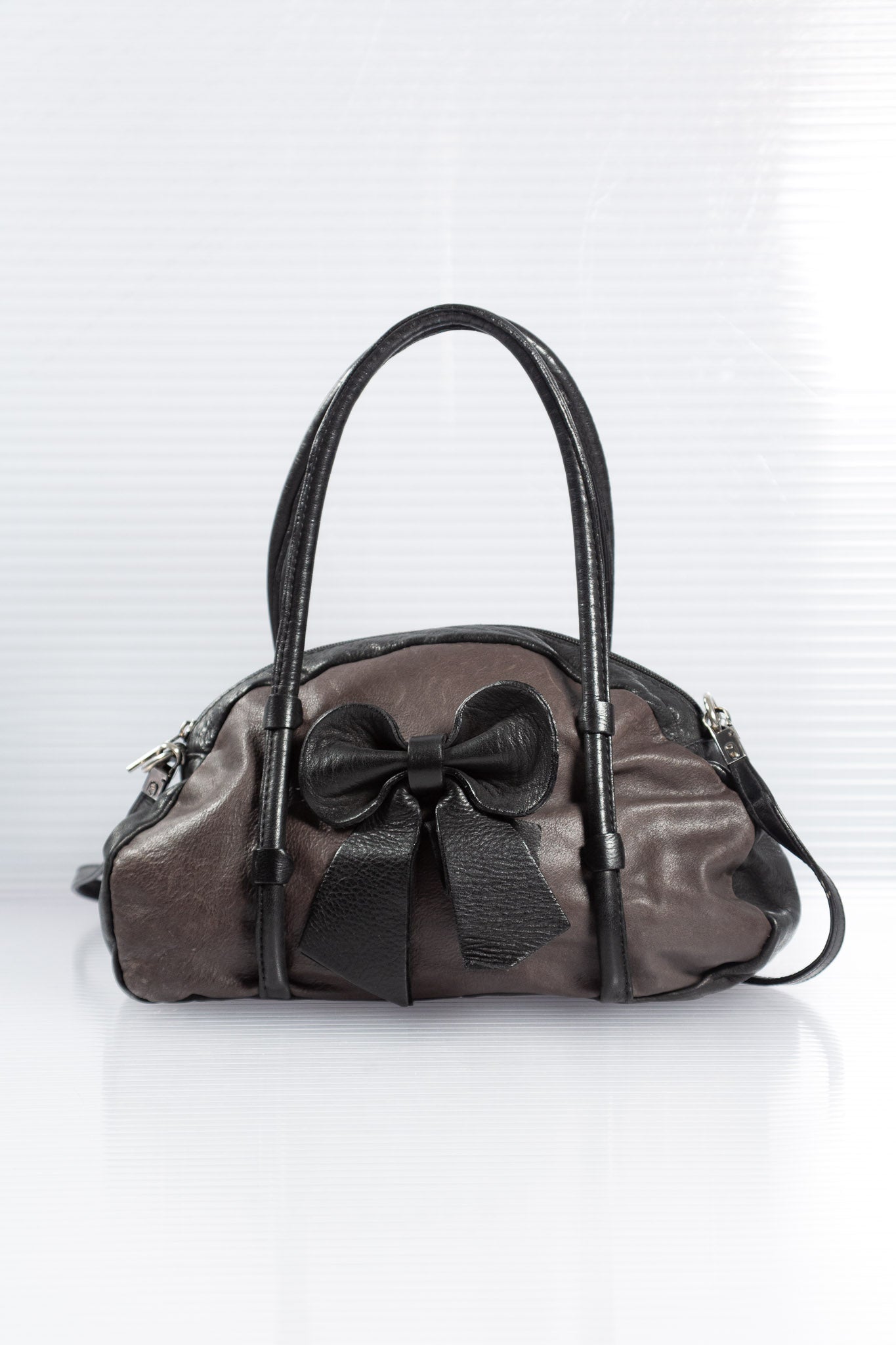 BLACK & PURPLE BOW LEATHER BAG