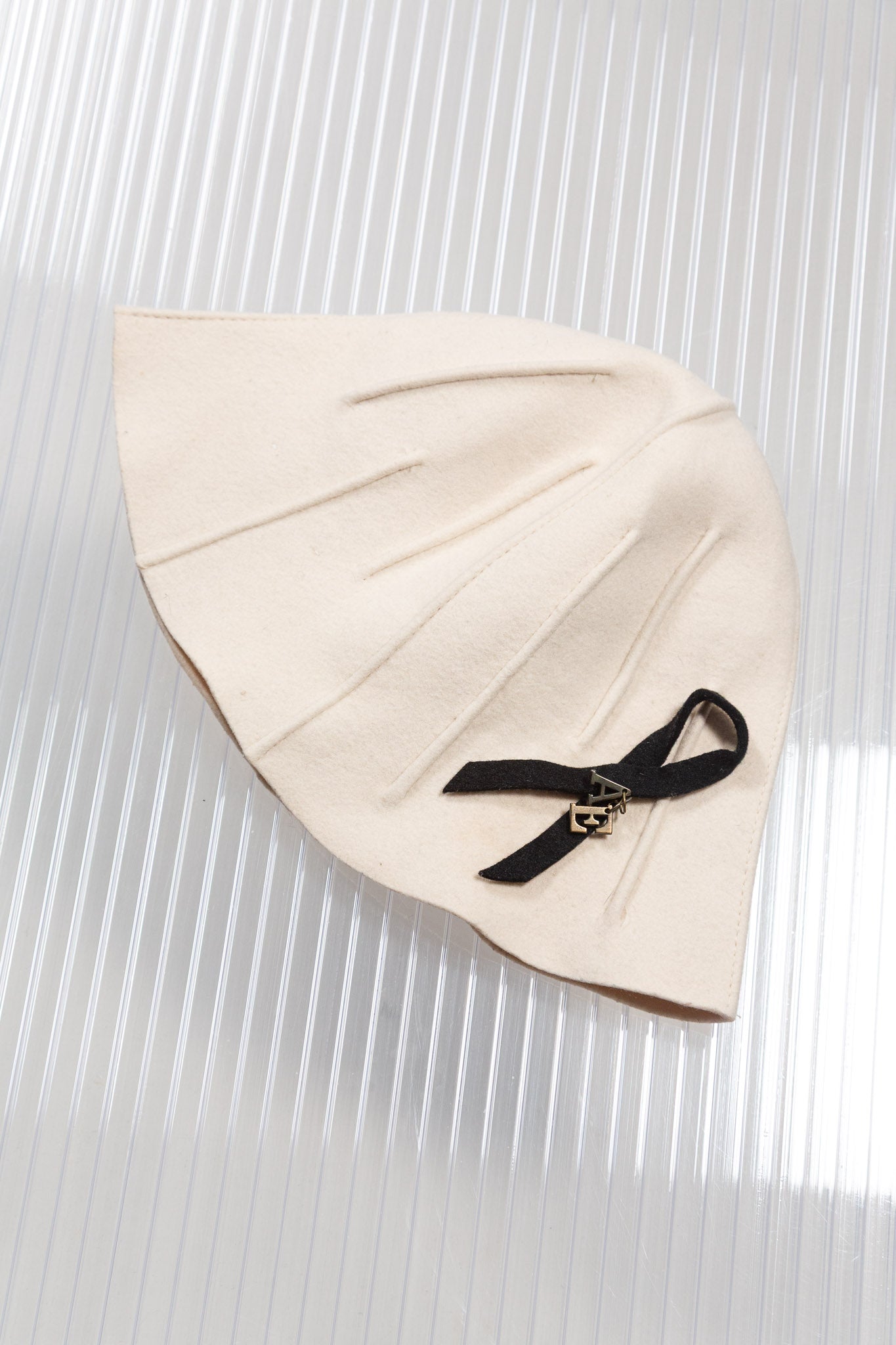 ARMANI WOOL RIBBON HAT