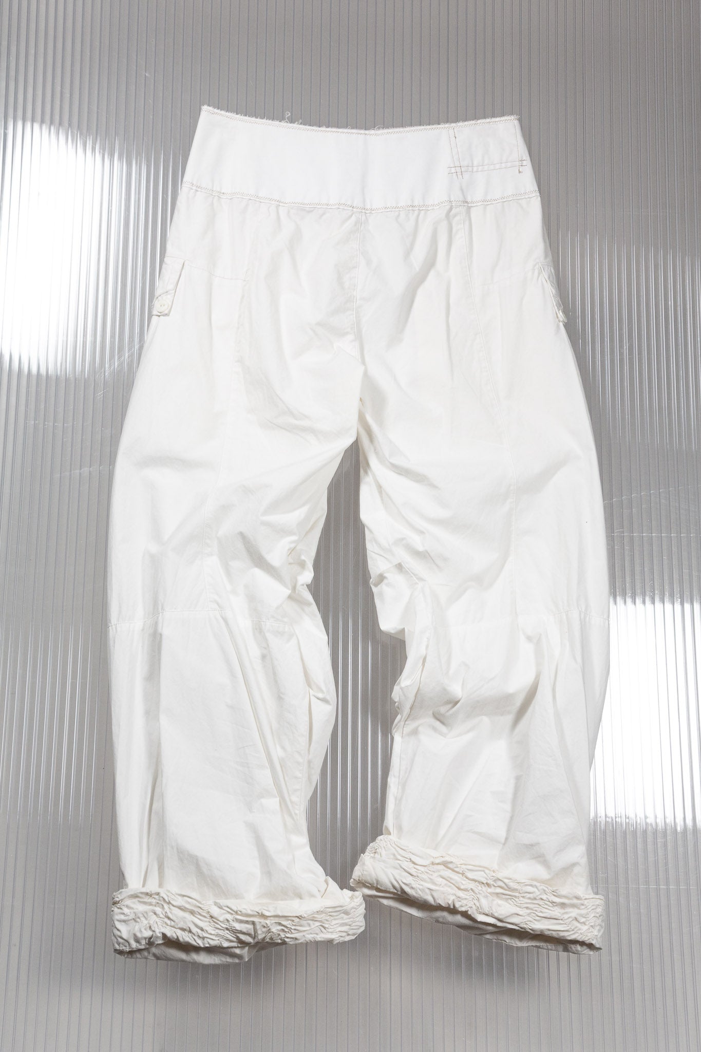 M+FG WHITE PUFFED PARACHUTE PANTS