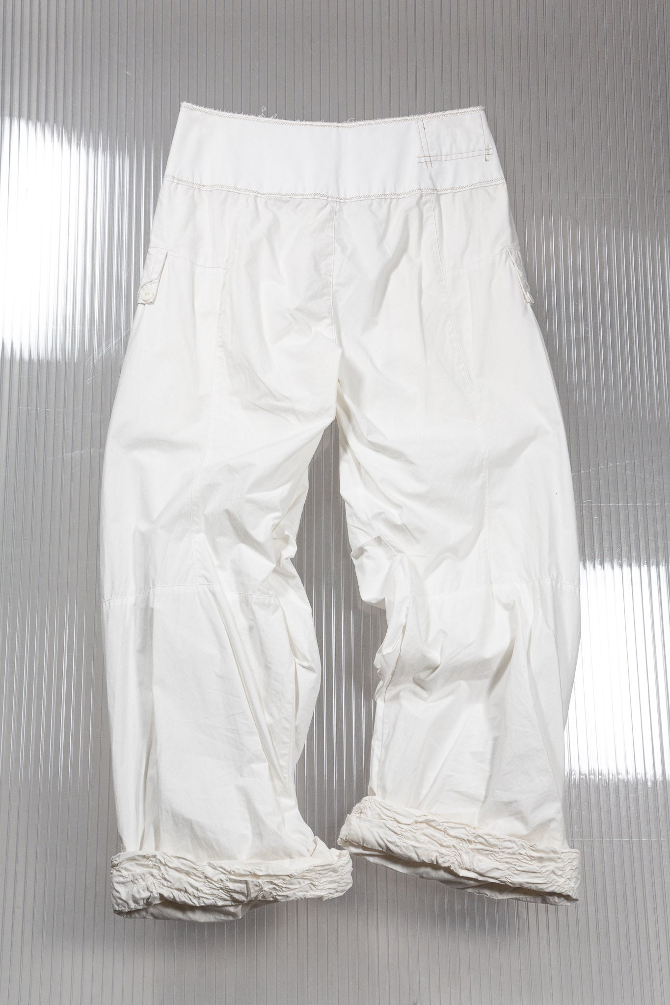 M+FG WHITE PUFFED PARACHUTE PANTS