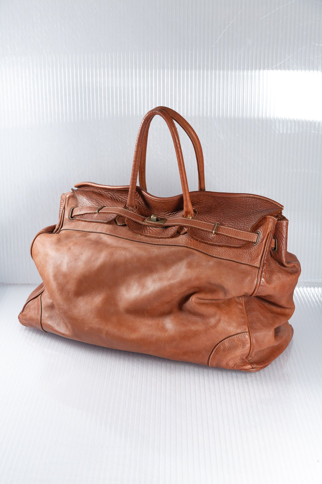 WASHED BROWN LEATHER FIRKIN TRAVELBAG