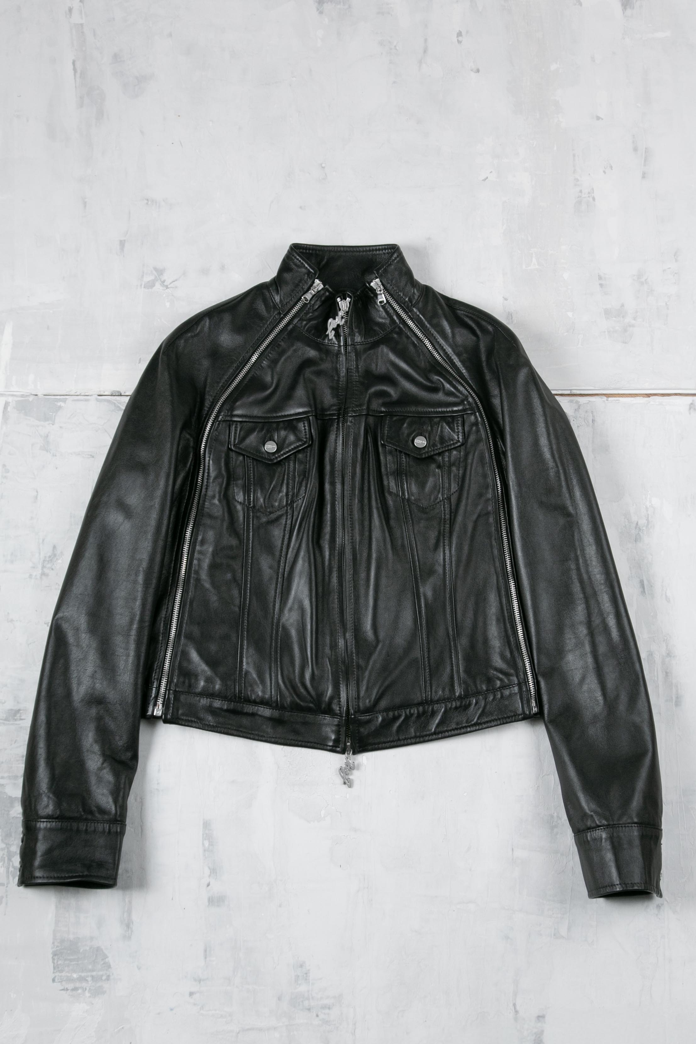 TRIPLE ZIPPERS LEATHER JACKET