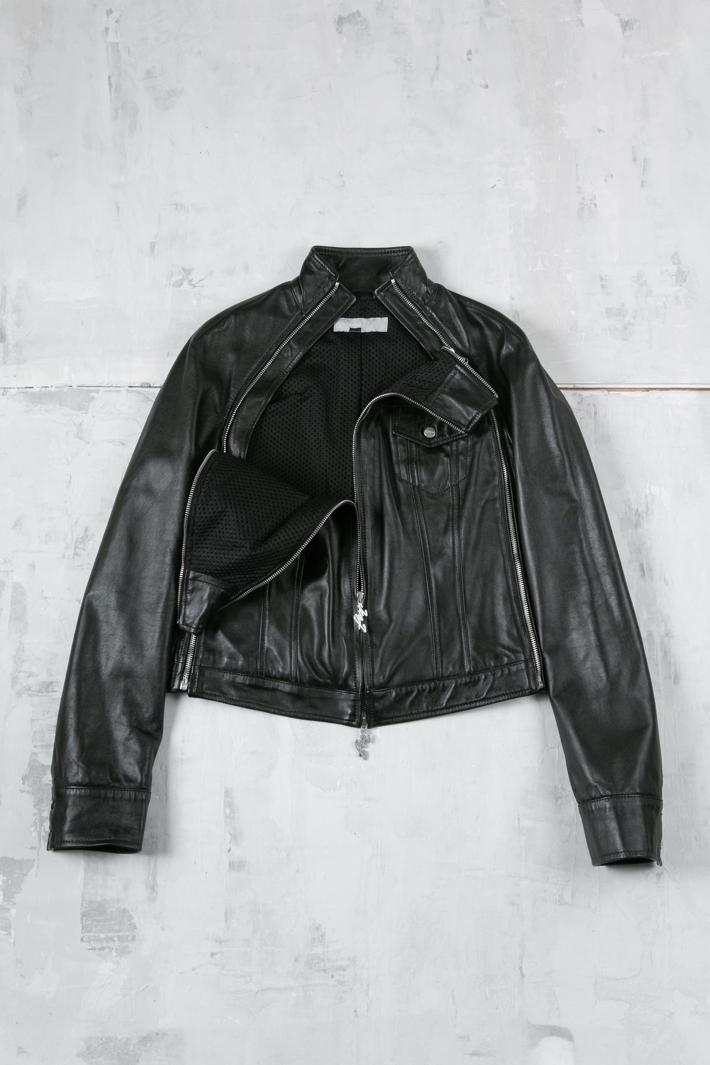 TRIPLE ZIPPERS LEATHER JACKET