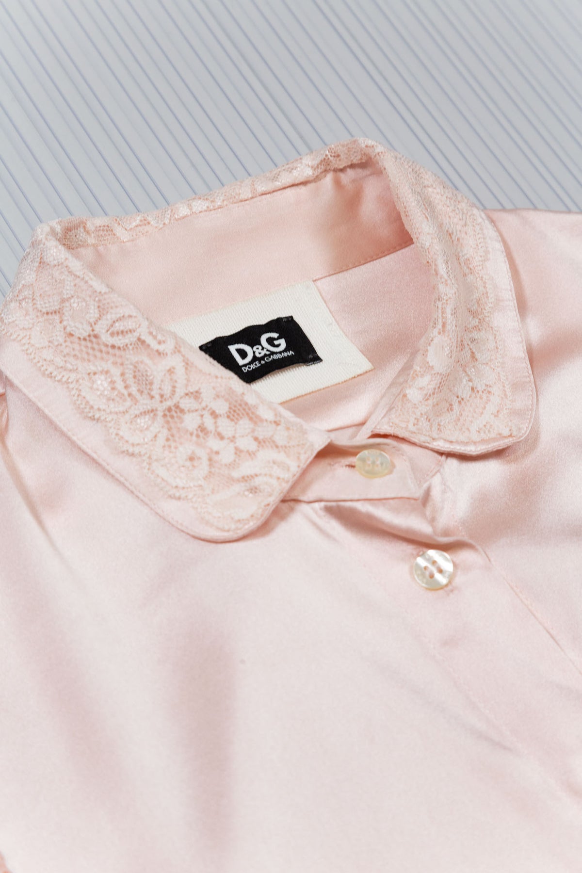 DOLCE & GBBANA SILK PINK LACE SHIRT