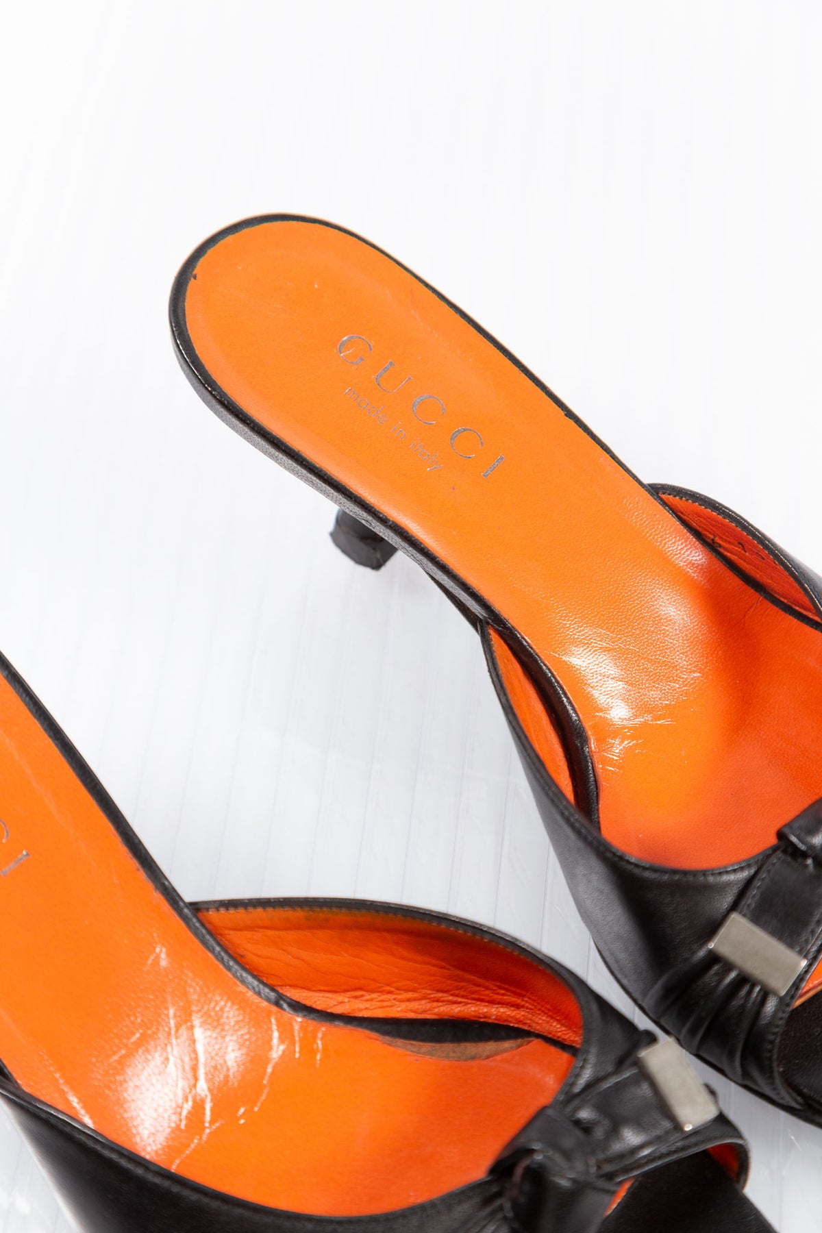 GUCCI TOM FORD BLACK LEATHER KITTEN HEEL MULES