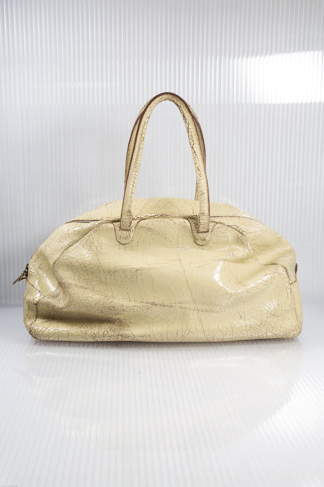 CREAM CRACKED LEATHER BAG