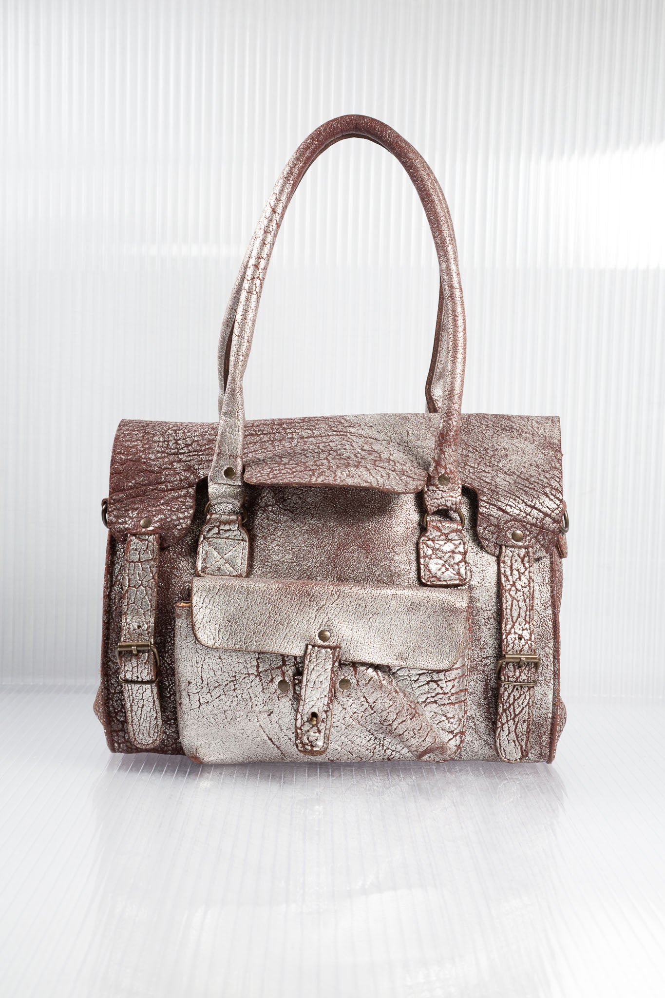 METALLIC ROSE CRACKED LEATHER SHOULDER-BAG