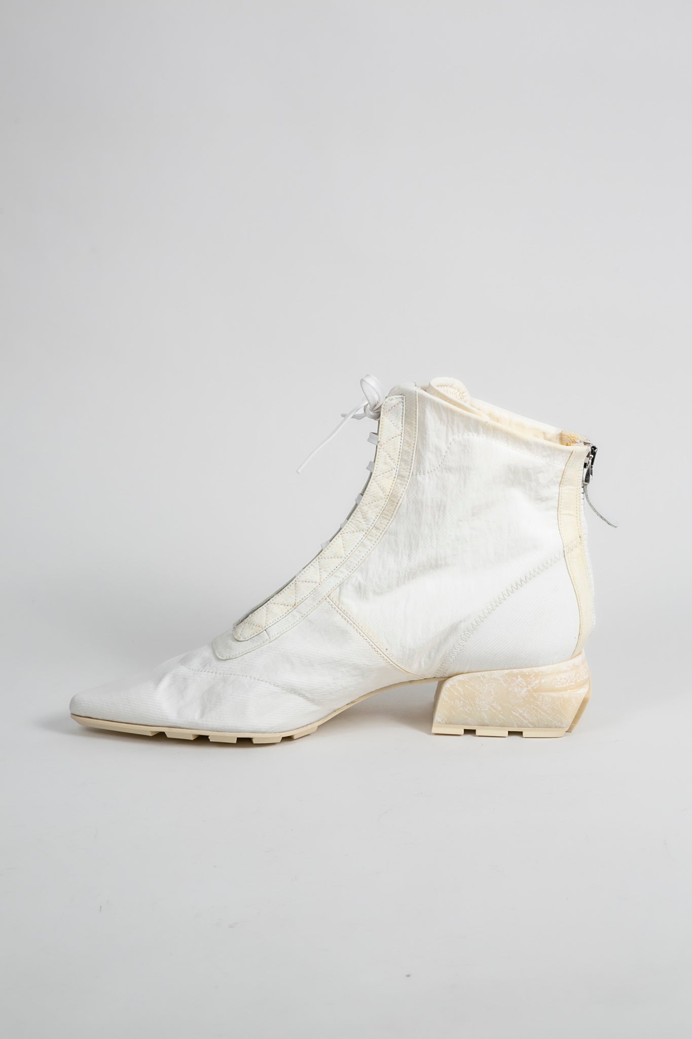 EMPORIO ARMANI White Ankle Boots