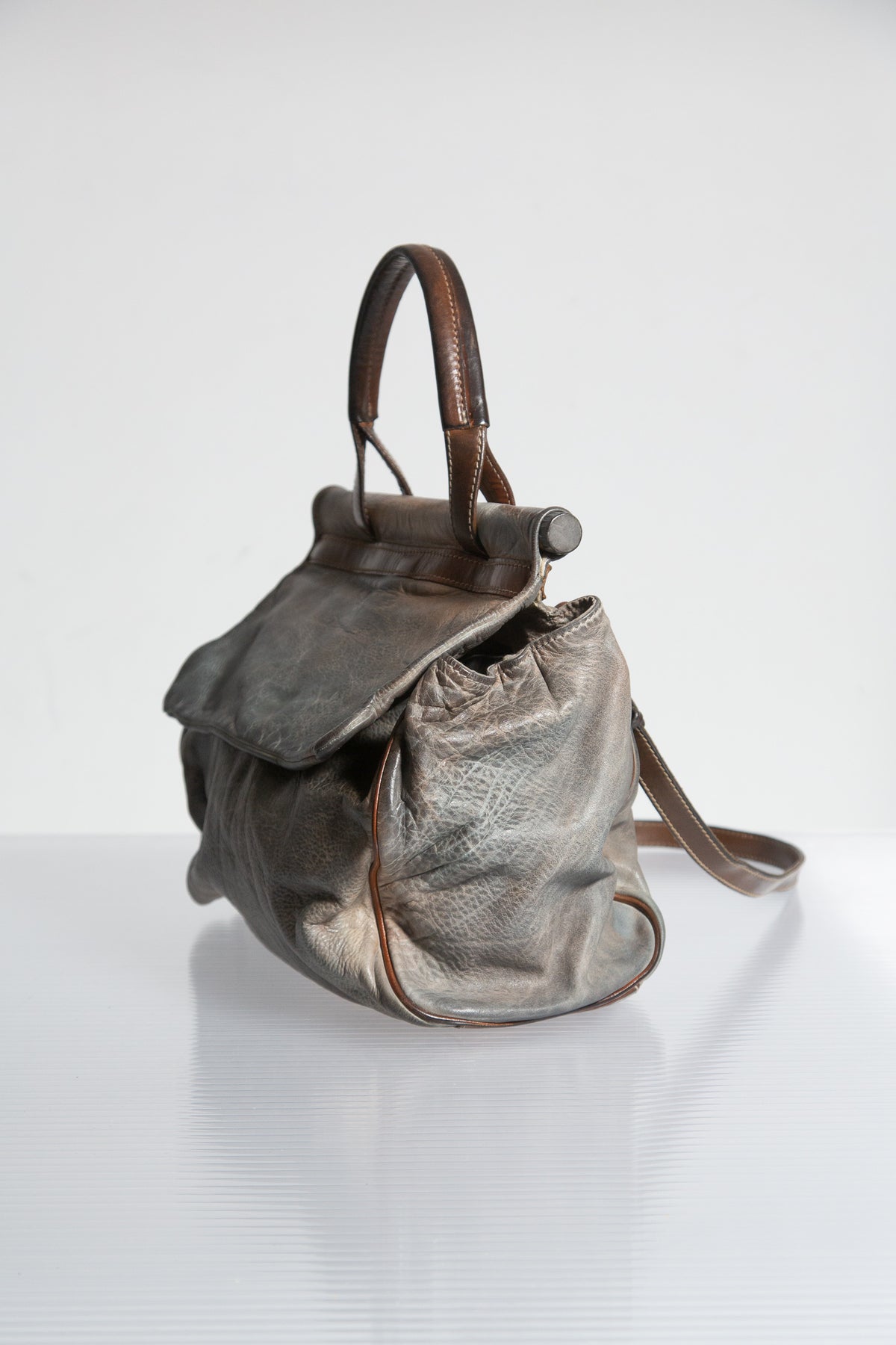 GREY & BROWN LEATHER HANDBAG WITH SHOULDER STRAP