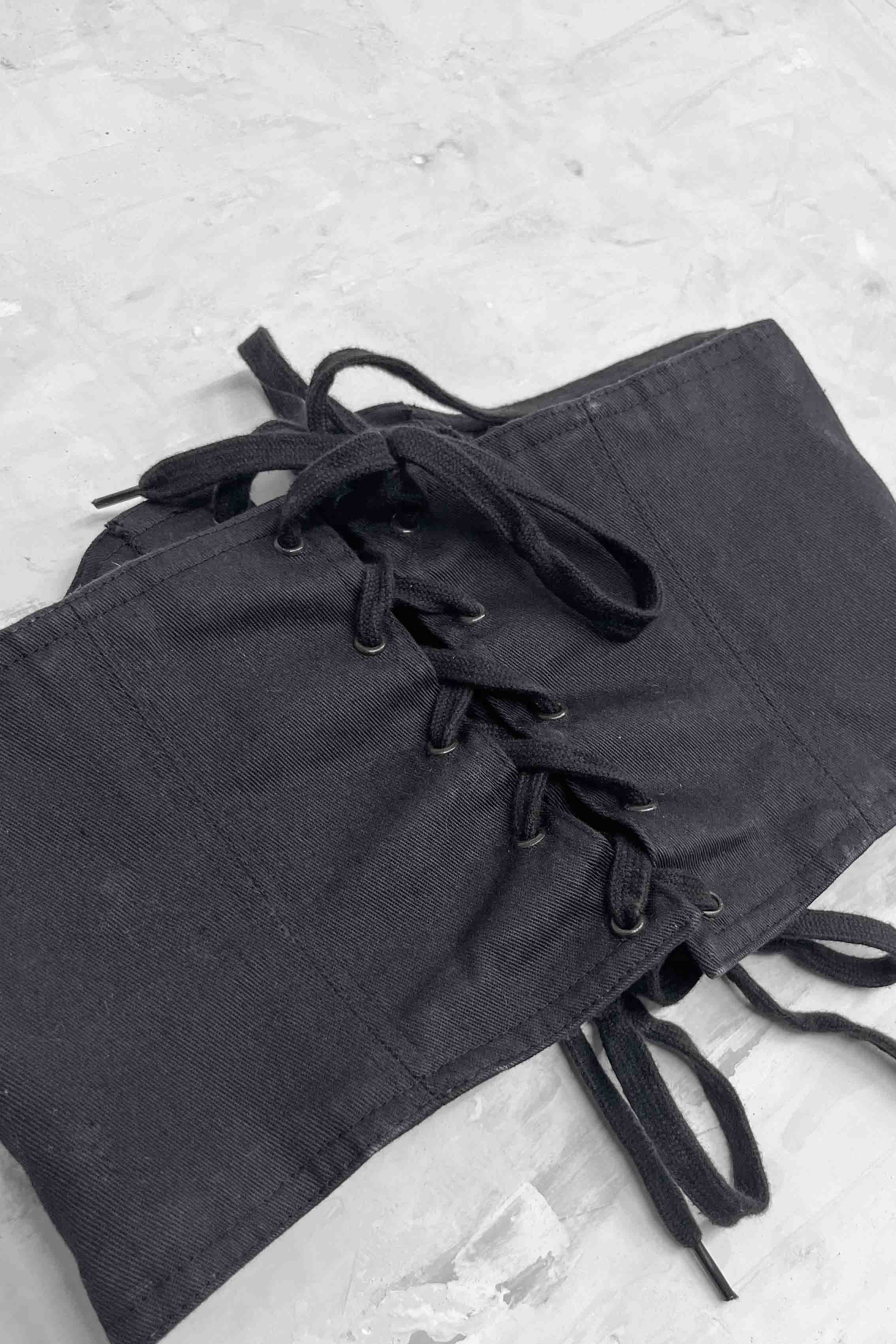 LACED-UP CORSET \ BELT