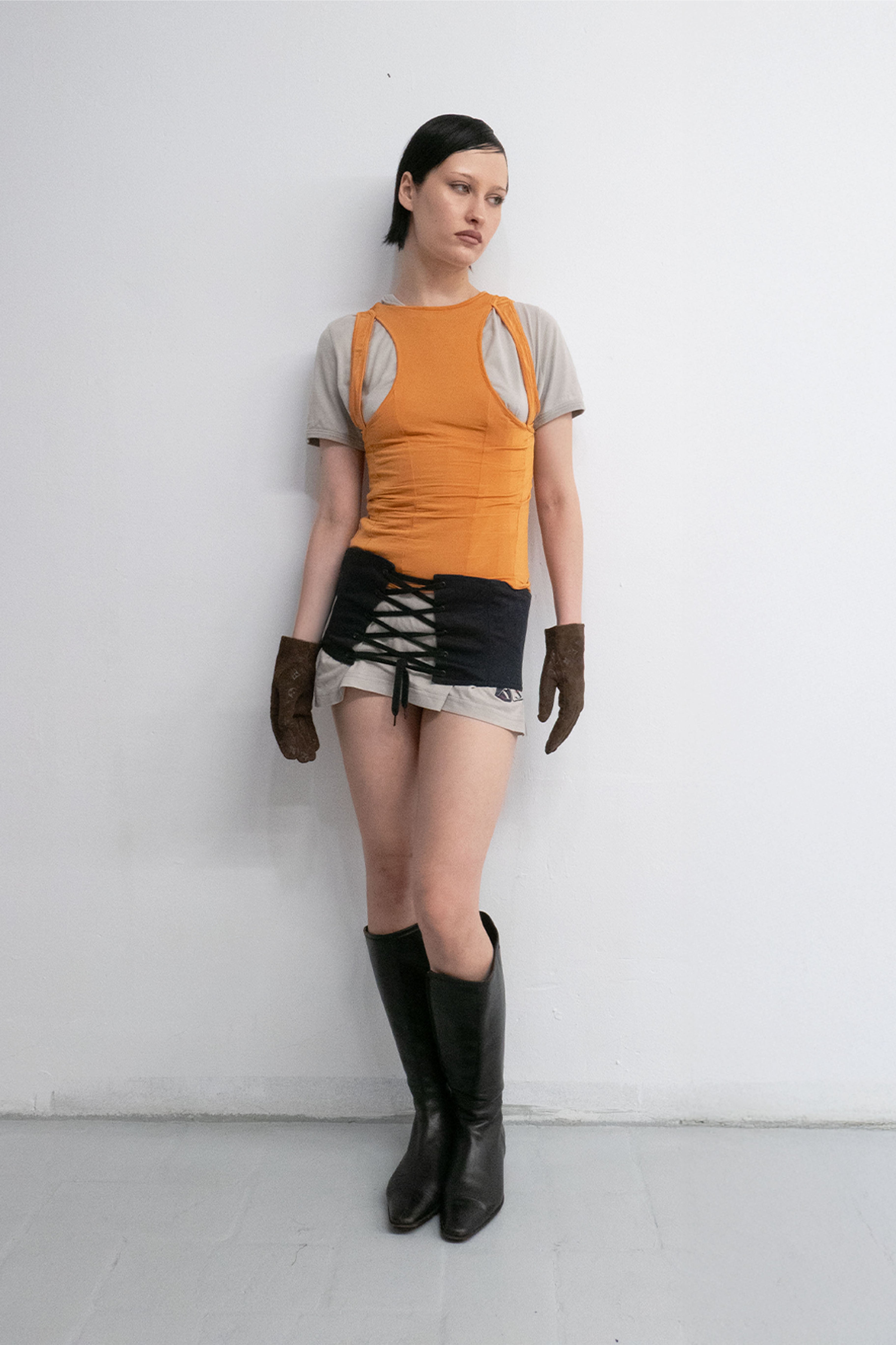NARANJA CUTOUT STRETCH TOP
