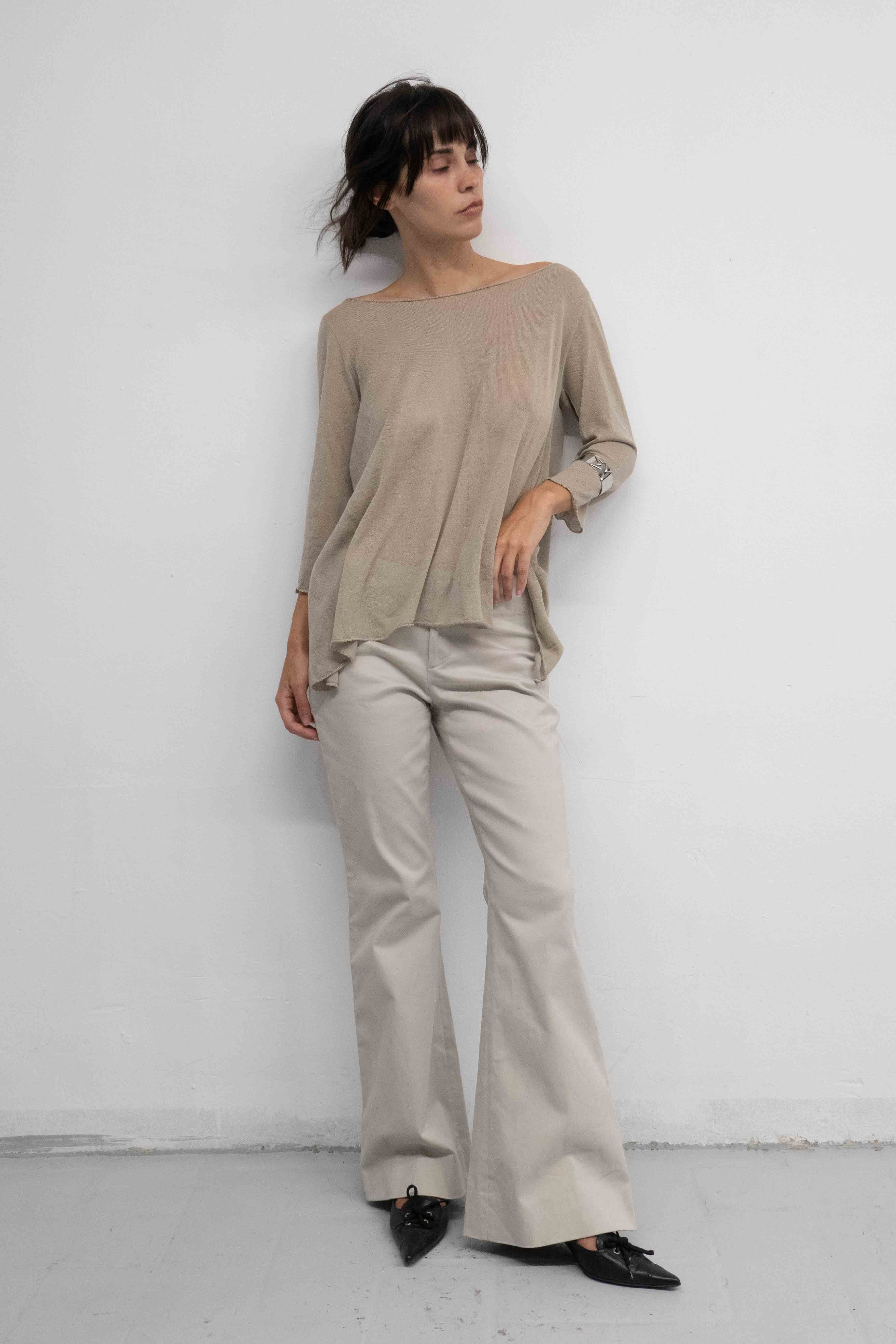 GREY FLARED LACED PANTS