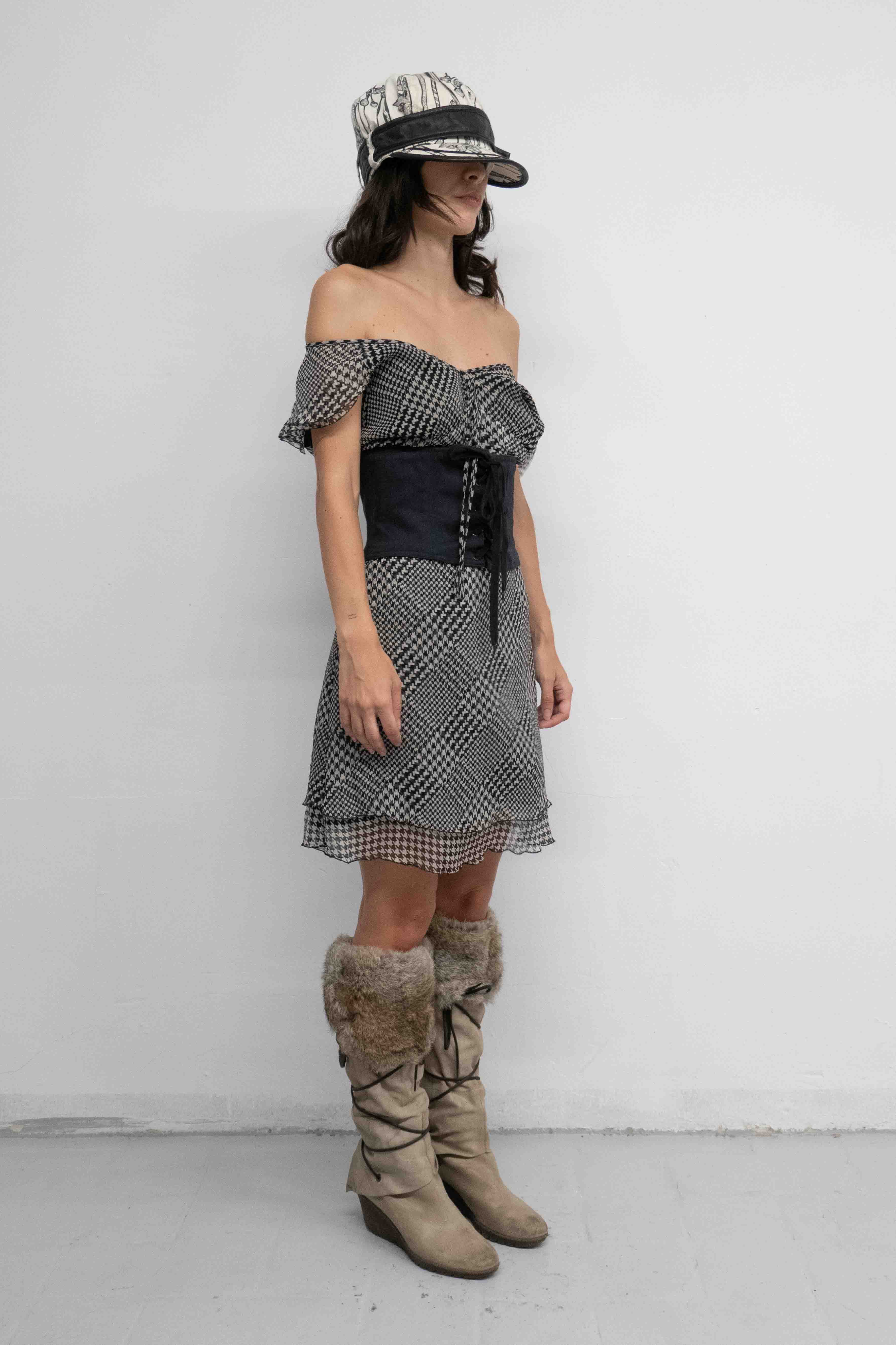 LACED-UP CORSET \ BELT