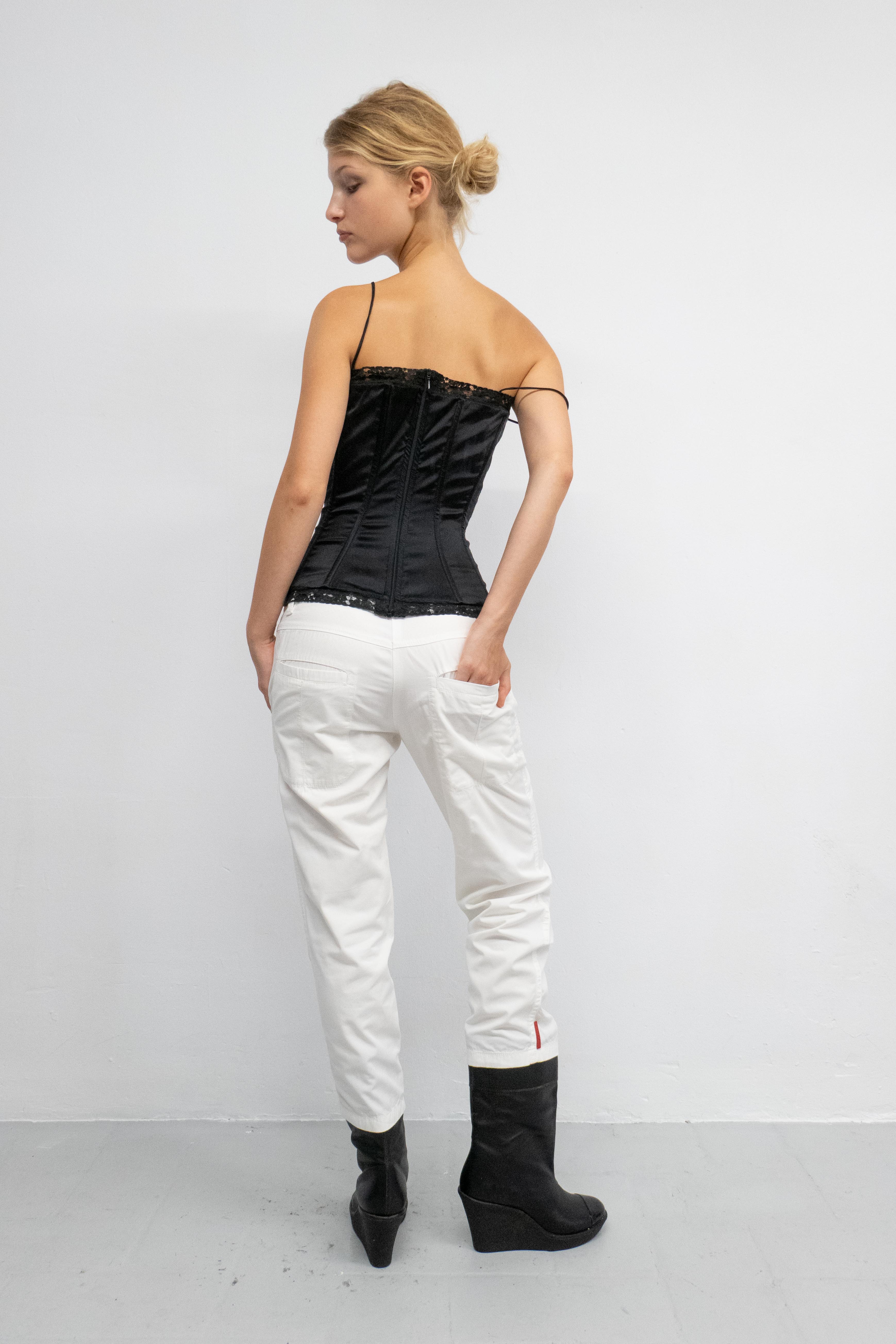 00S SILK LACE CORSET