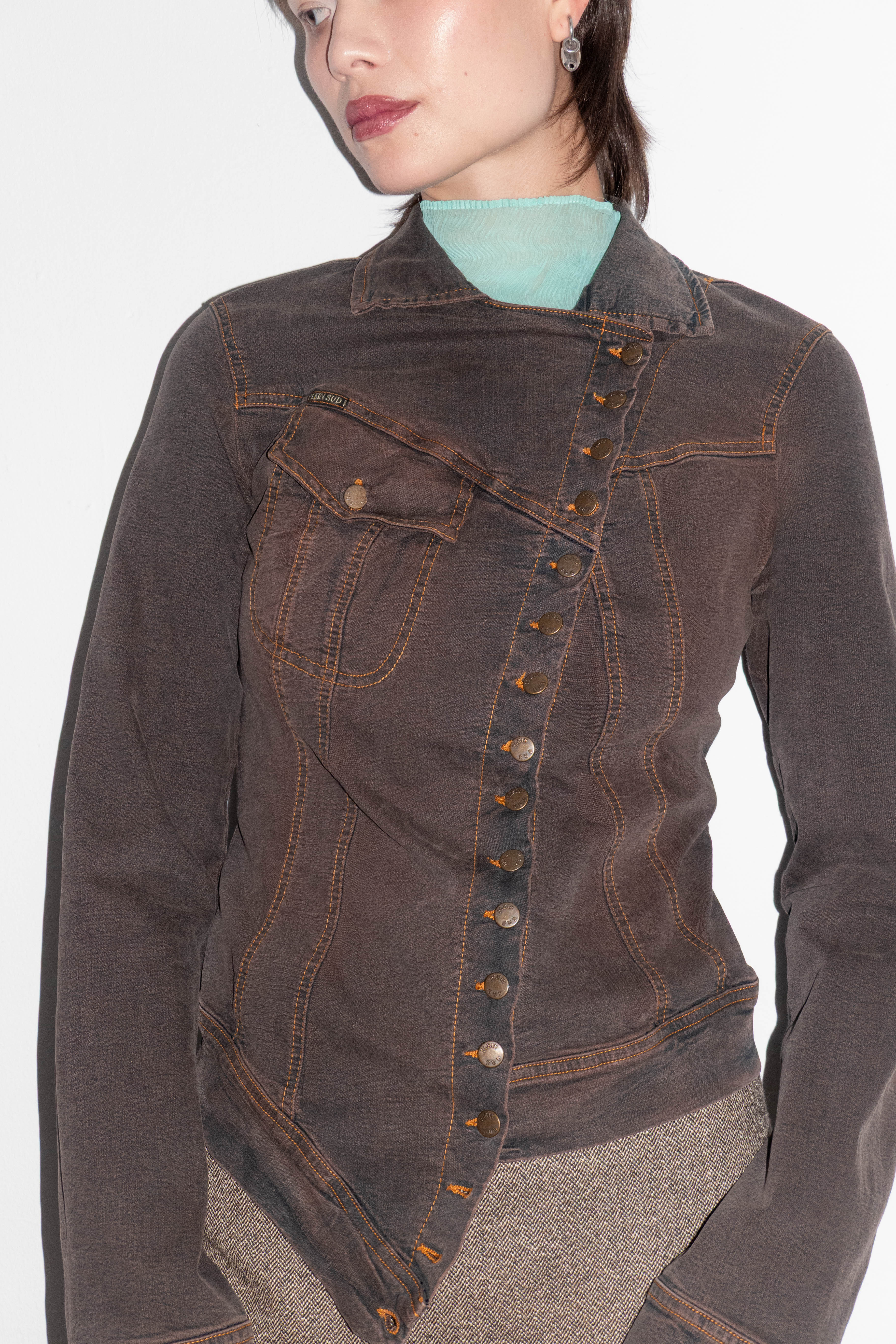 ASYMMETRIC WASHED DENIM JACKET