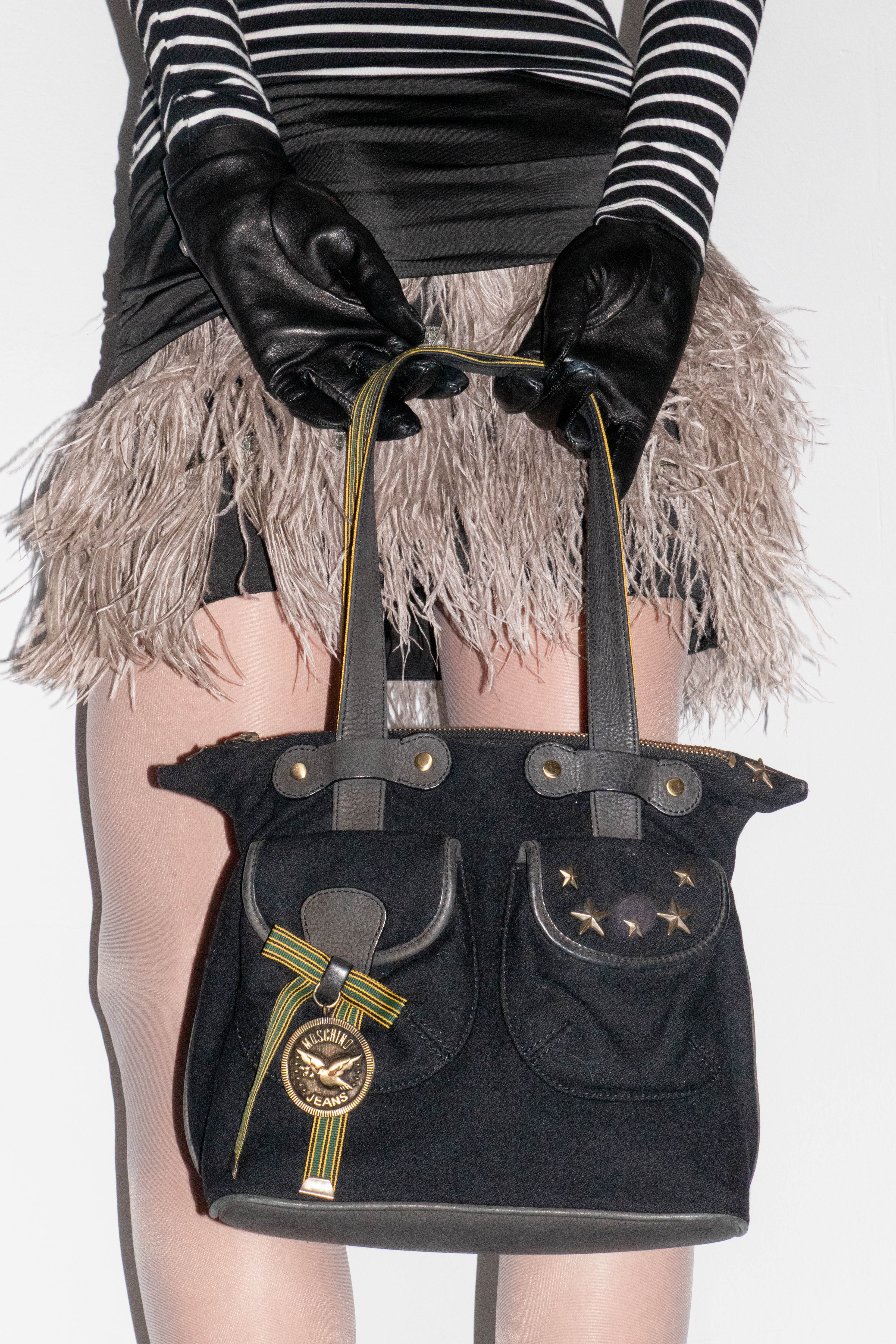 WOOL BOW BUCKLED TOTEBAG