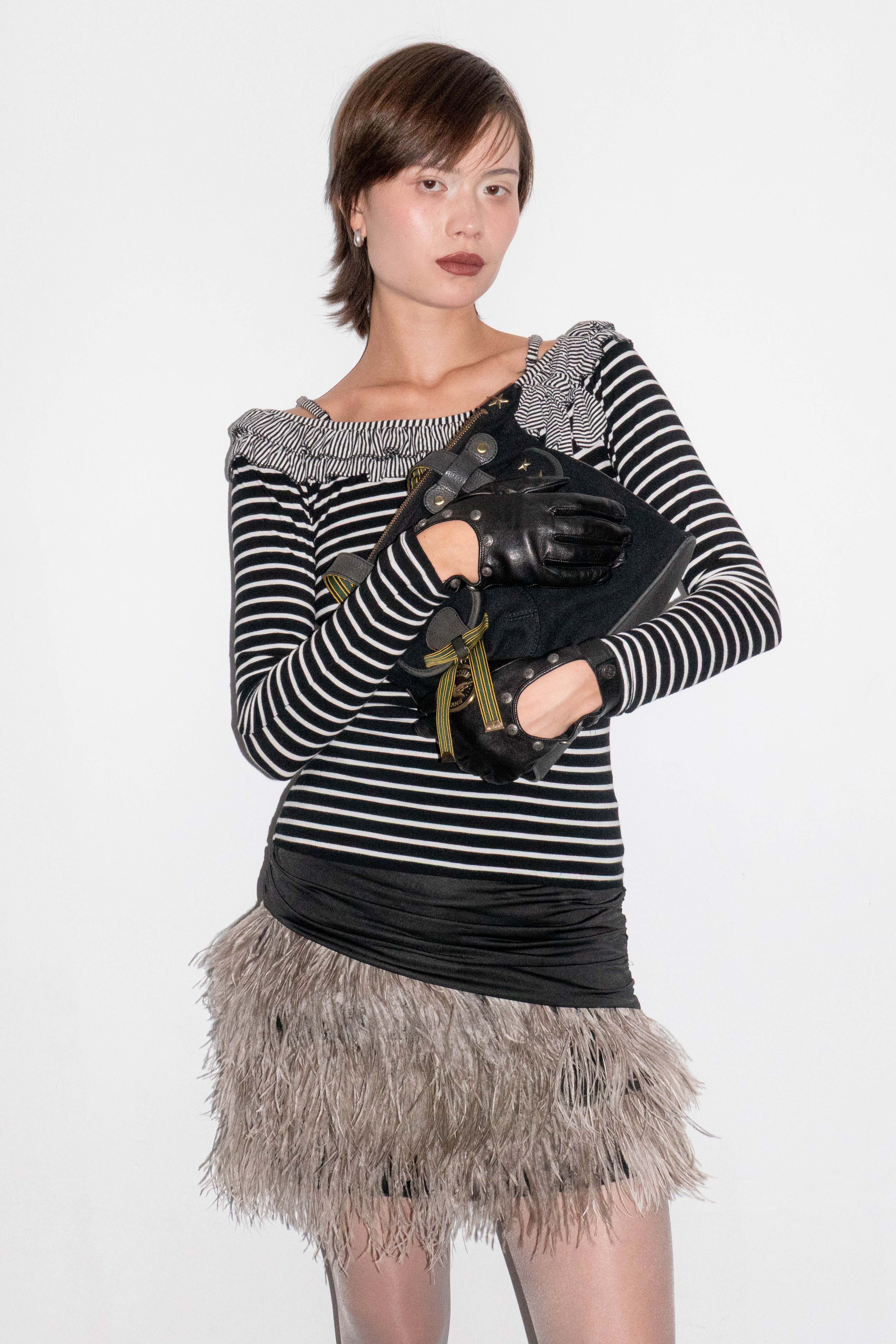 STRIPED BOW OFF SHOULDERS TOP