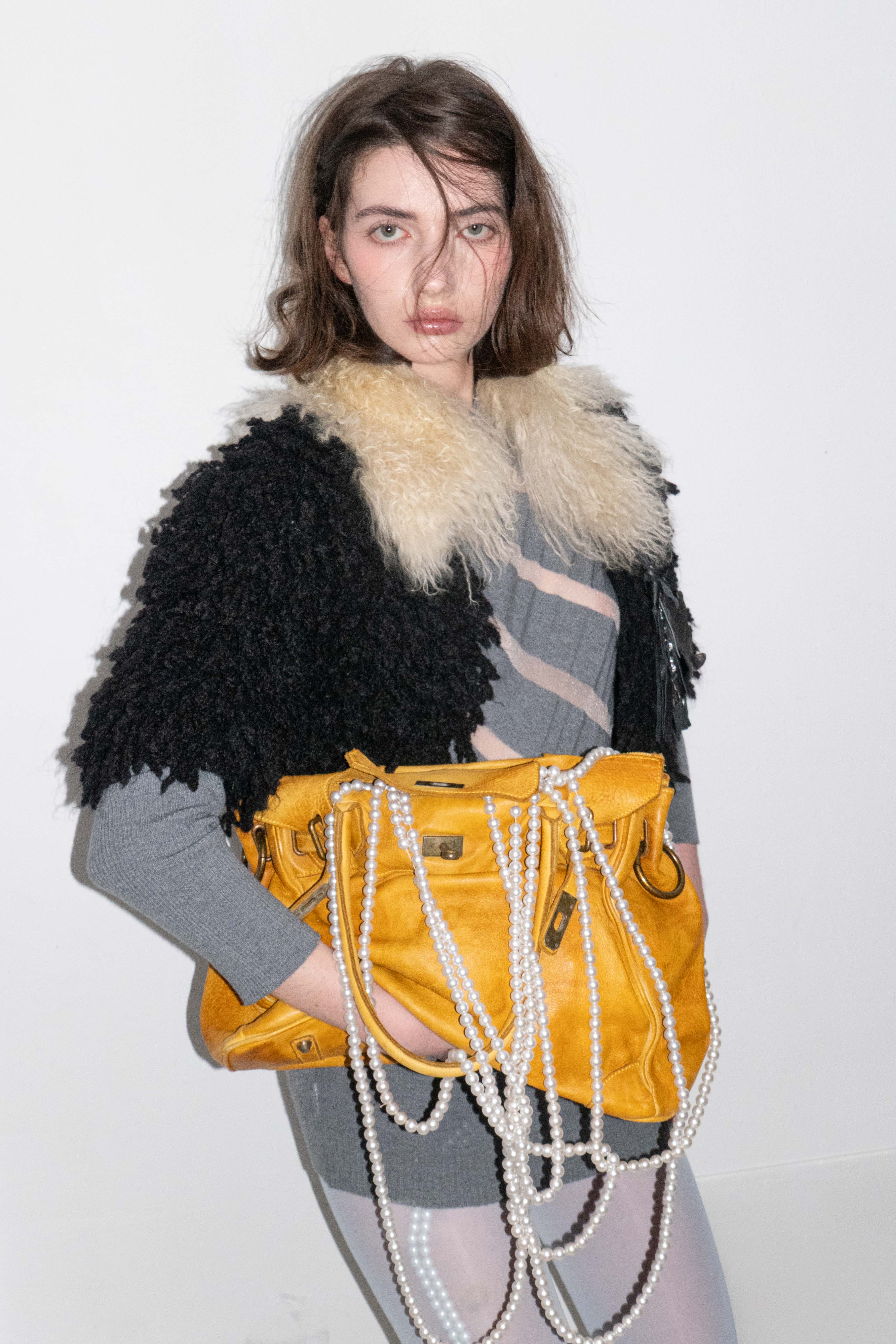 WASHED MUSTARD FIRKIN LEATHER HANDBAG