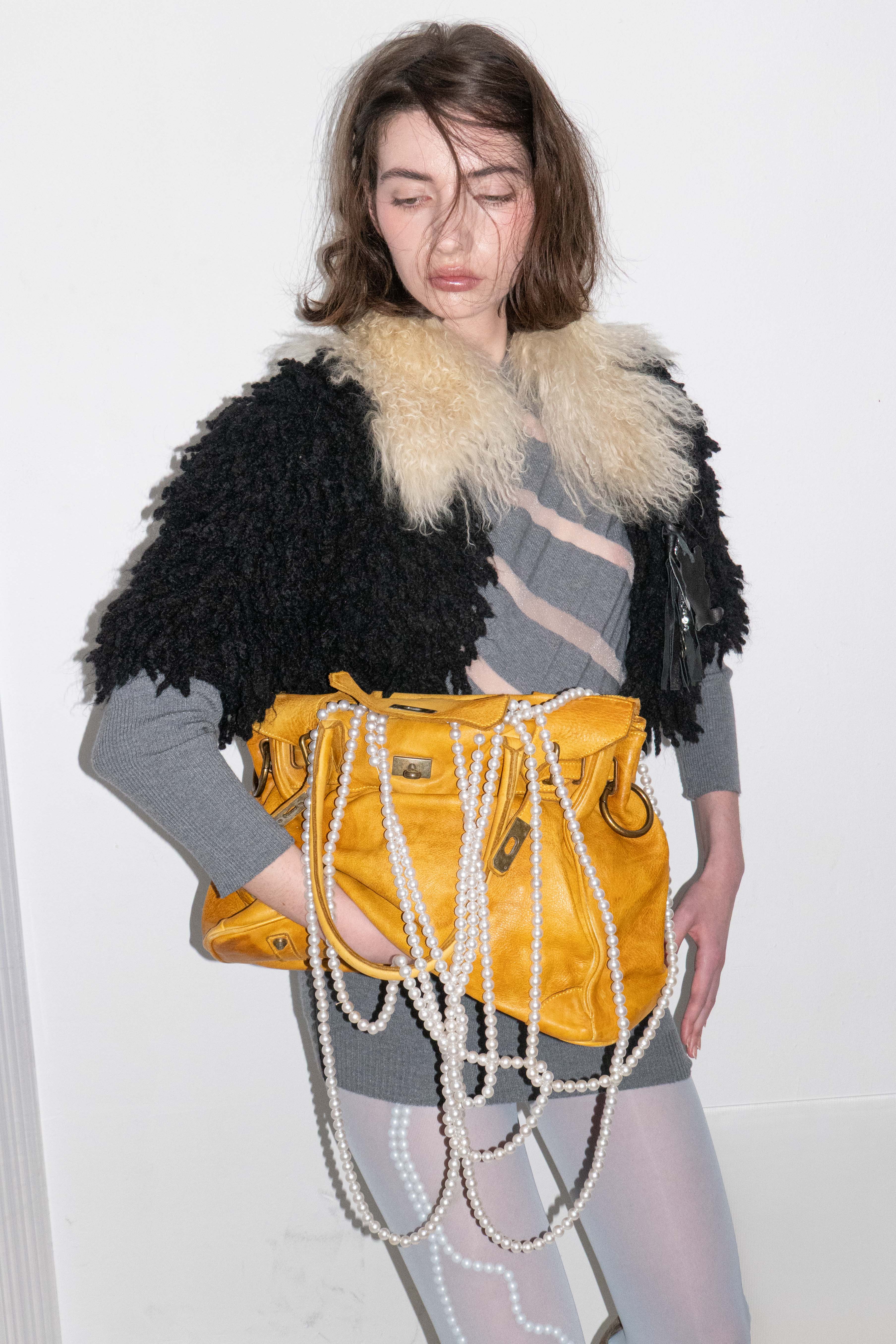 WASHED MUSTARD FIRKIN LEATHER HANDBAG
