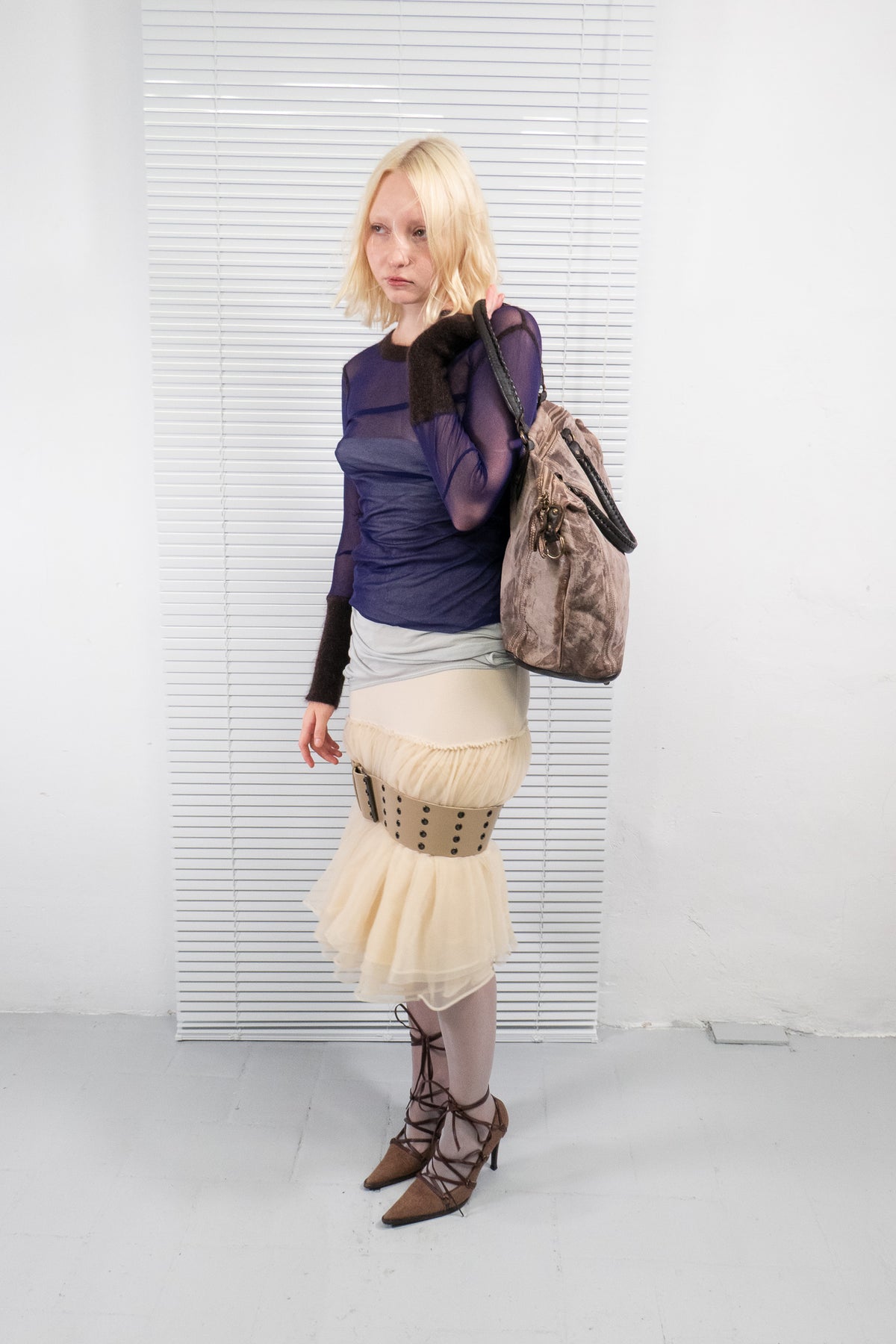 TAUPE LEATHER BOWLING BAG