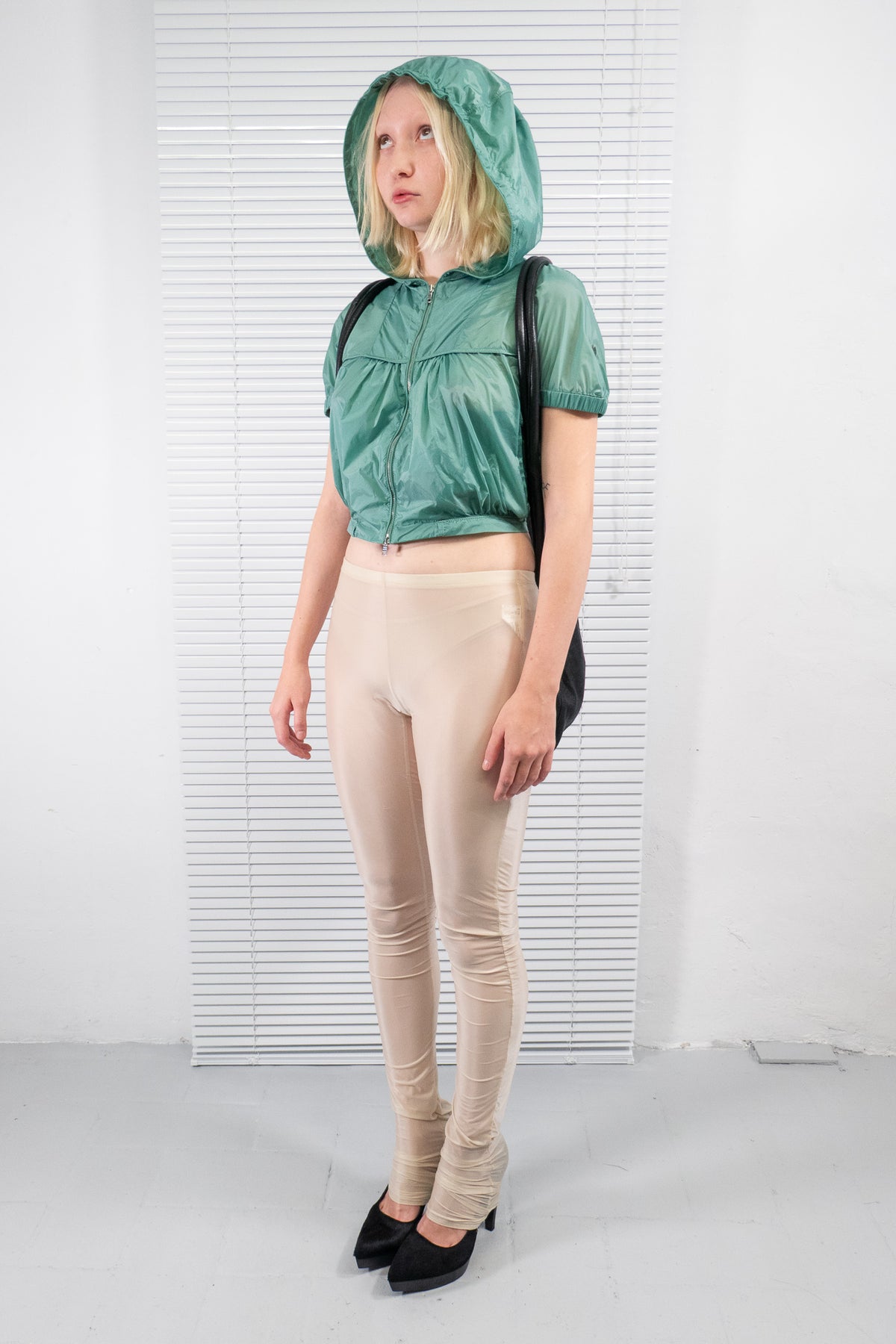 GREEN SHINY HOODED ZIP TOP