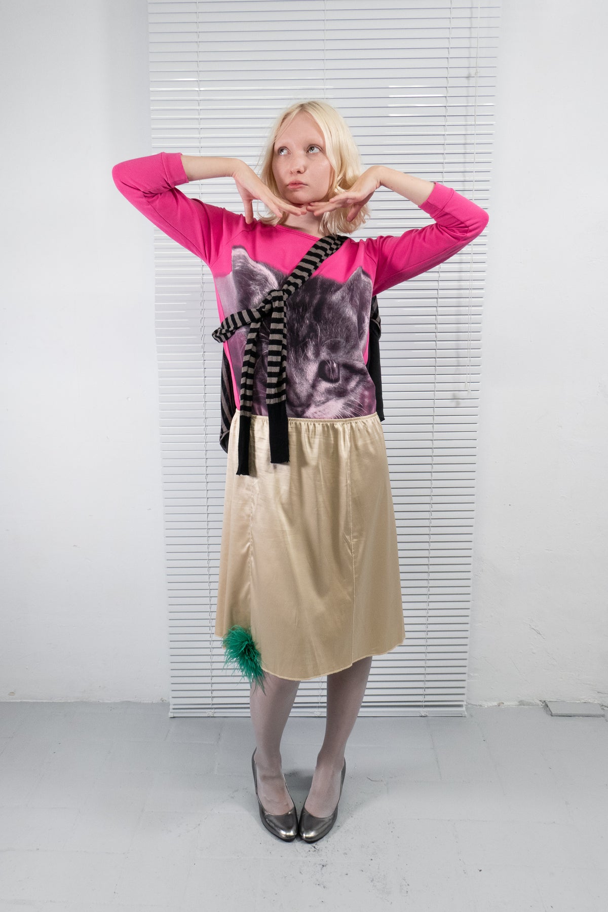 MOSCHINO PINK KITTEN PRINT SWEATSHIRT