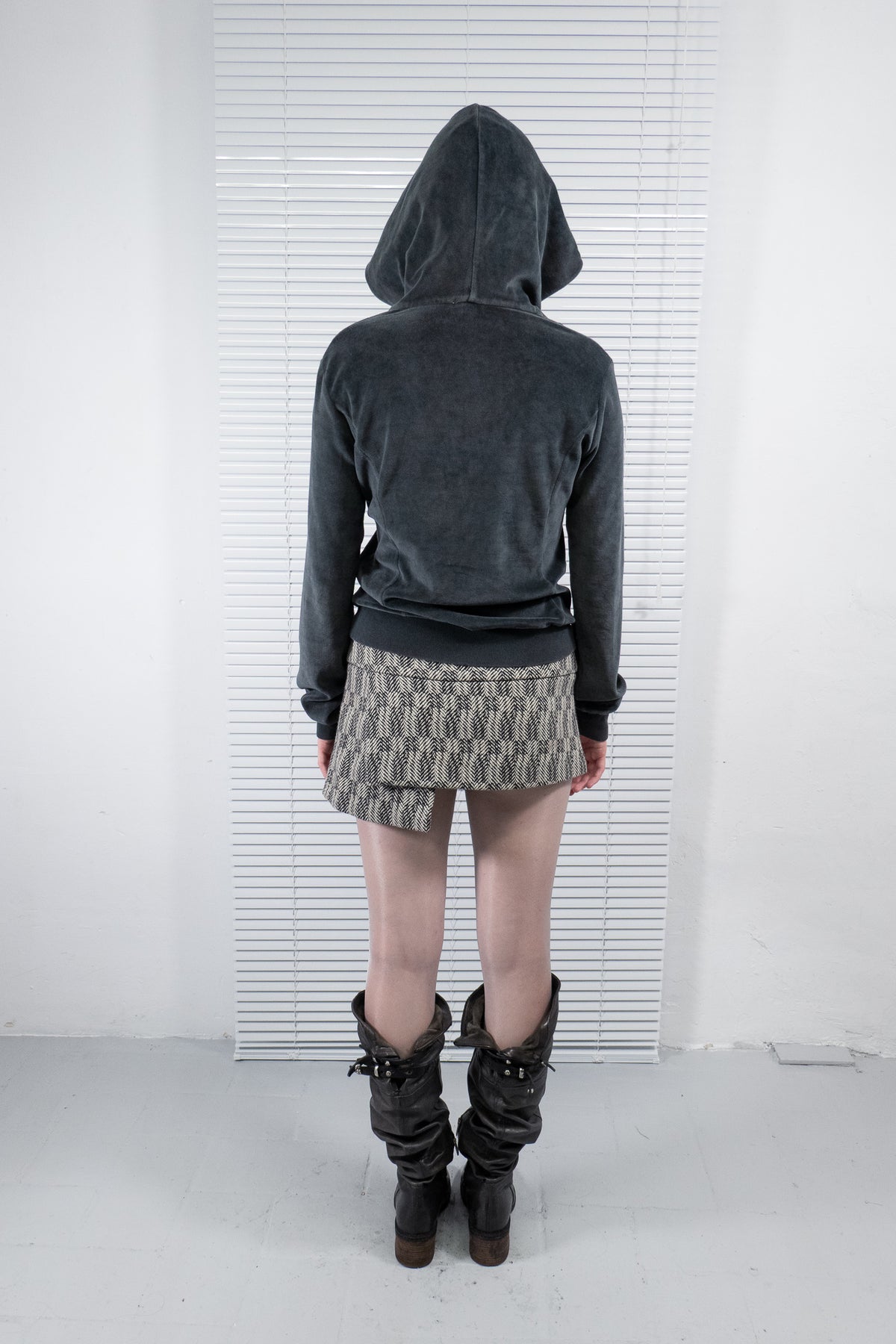 MALO CHARCOAL GREY VELVET HOODIE