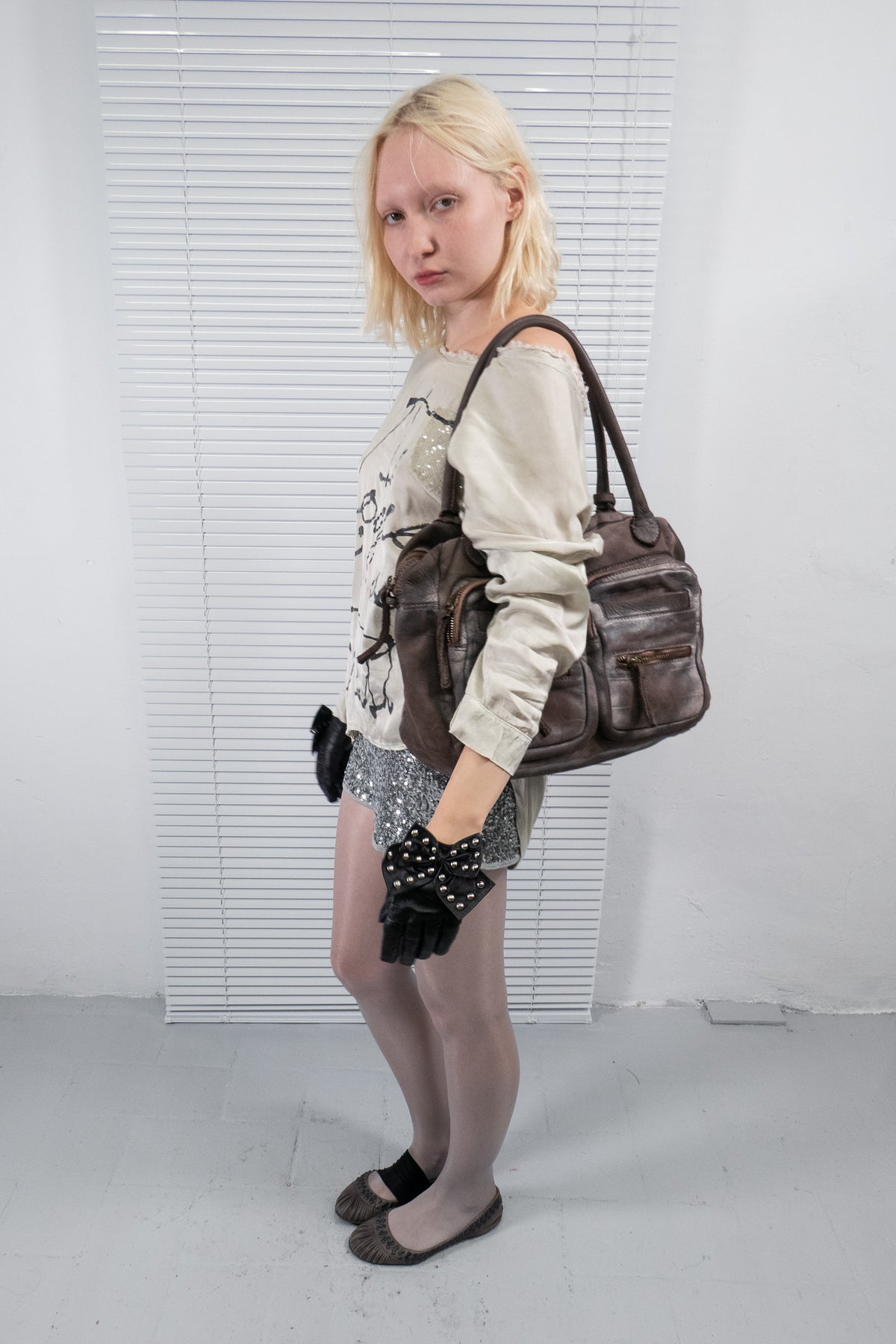 WASHED BROWN LEATHER MULTI-POCKET BAG